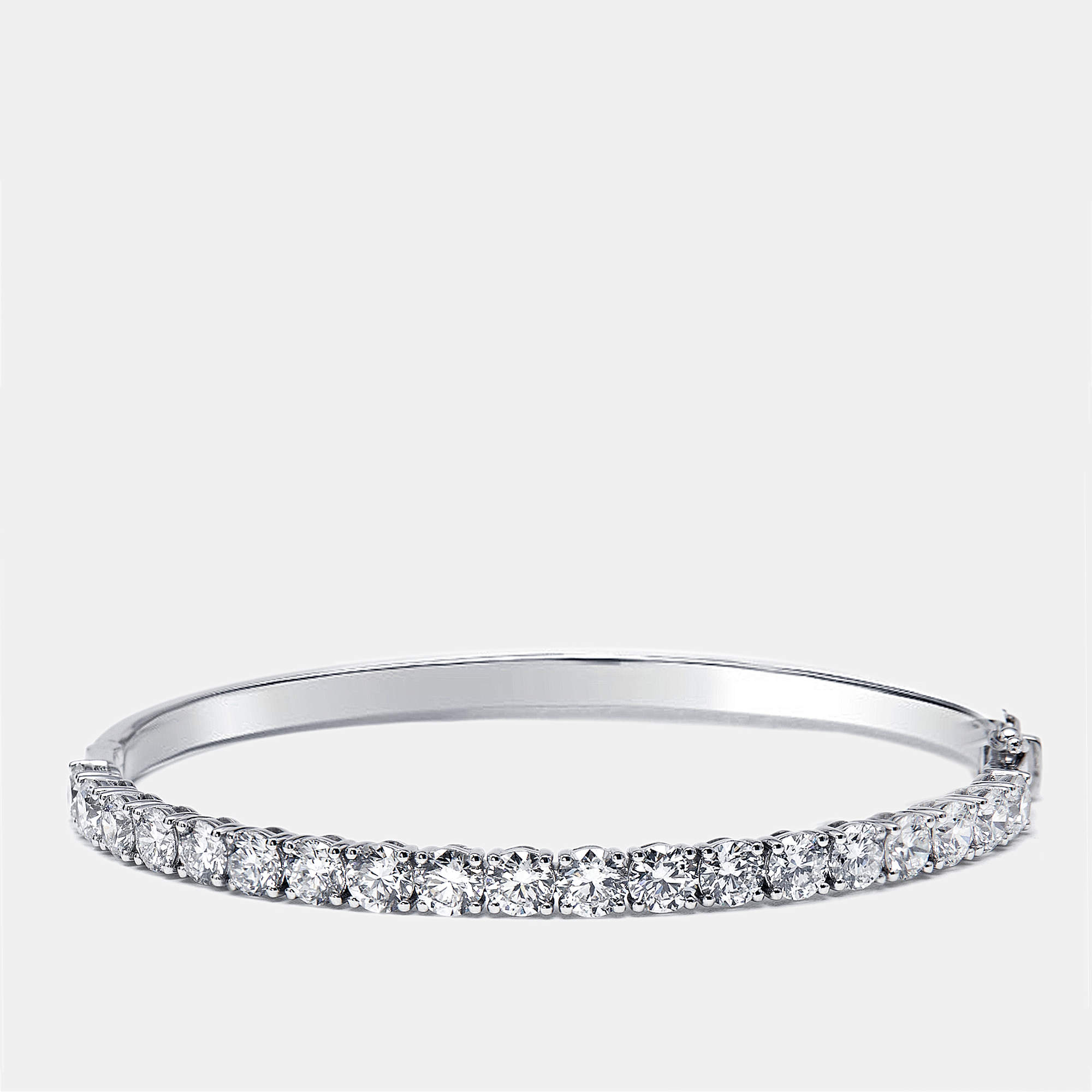 Pre Owned 4.80 cts Round Lab Grown Diamonds 18k White Gold Bracelet