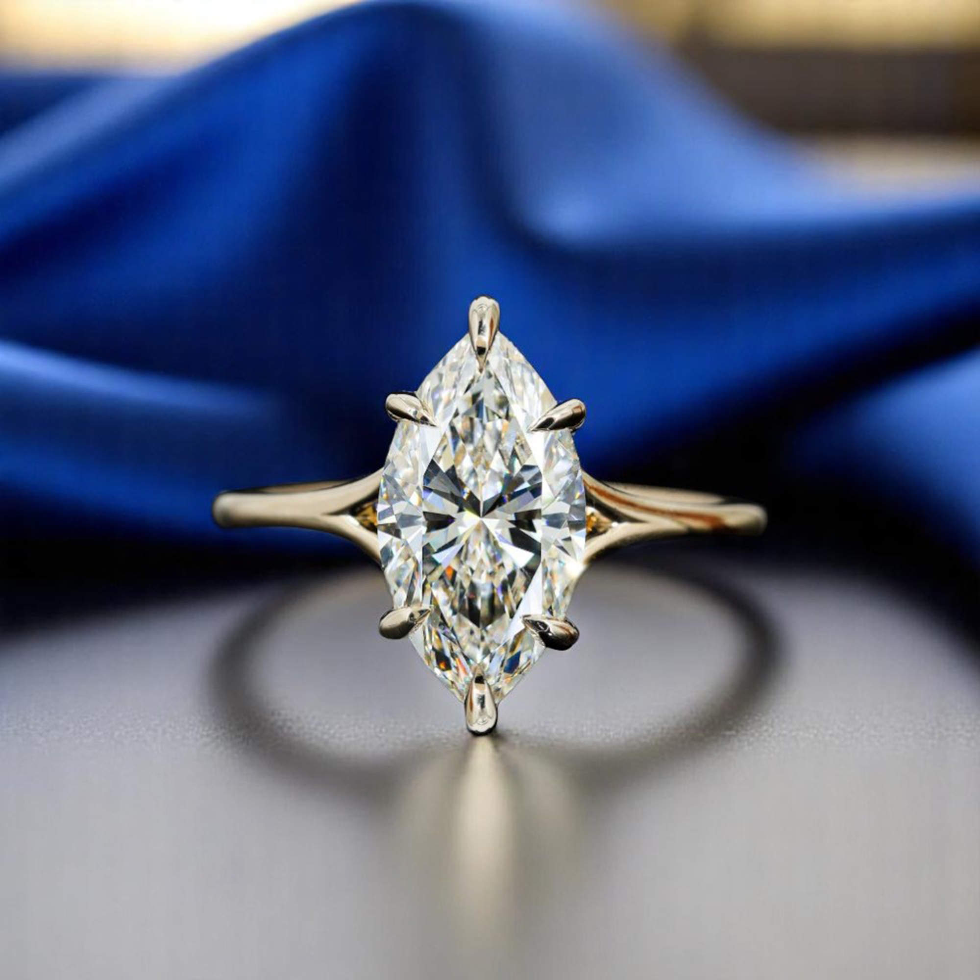 مملوكة مسبقًا 2.00 cts Marquise Lab Grown Diamond 14k yellow Gold Wedding Ring Size 52