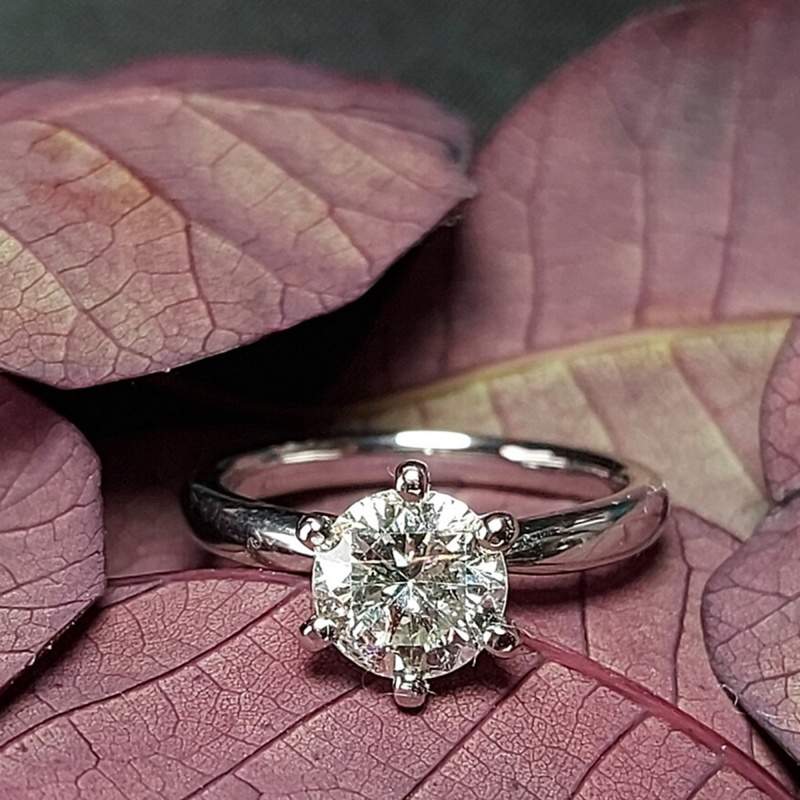 Pre Owned 1.00 cts Round Lab Grown Diamond 18k White Gold Ring Size 8