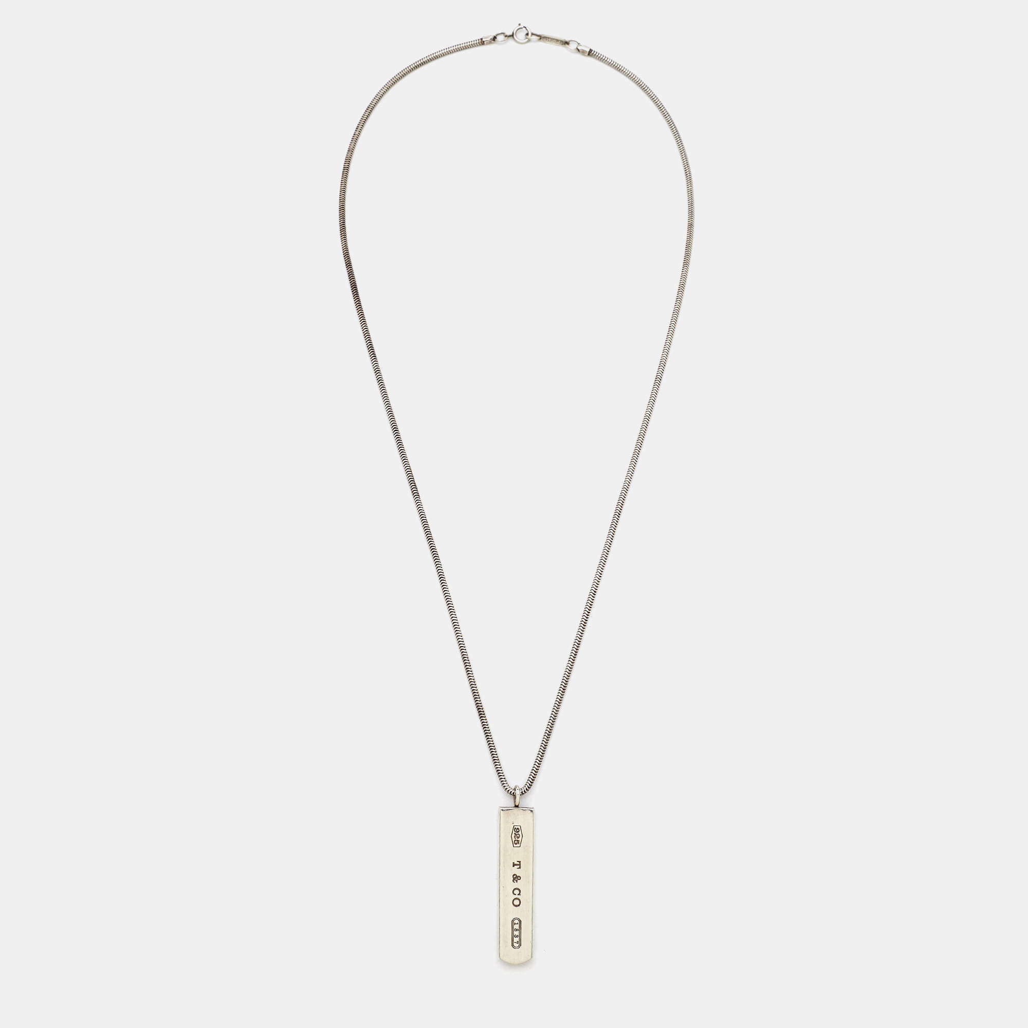 مملوكة مسبقًا Tiffany & Co. 1837 Bar Tag Sterling Silver Necklace