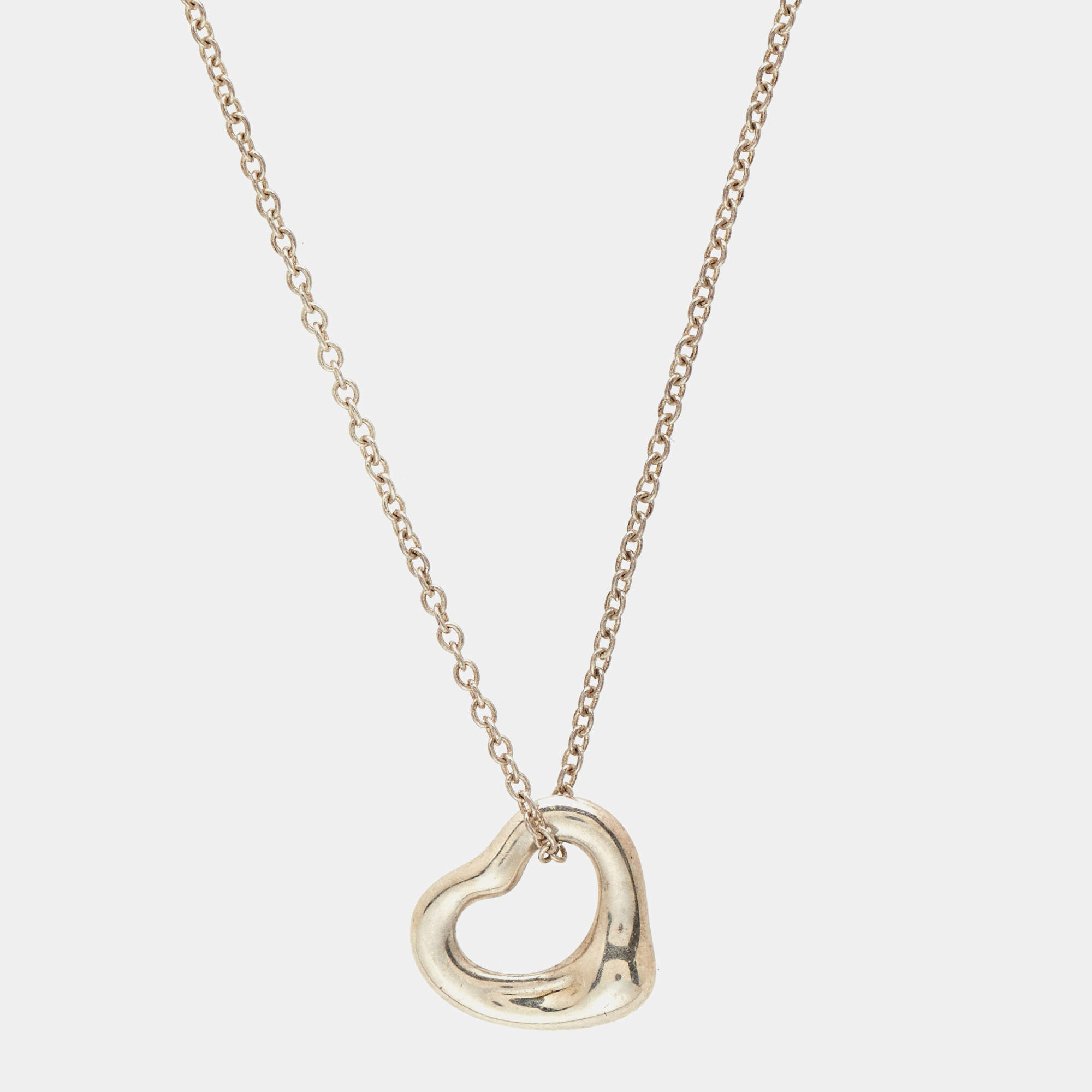 Pre Owned Tiffany & Co. Elsa Peretti Open Heart Sterling Silver Pendant Necklace