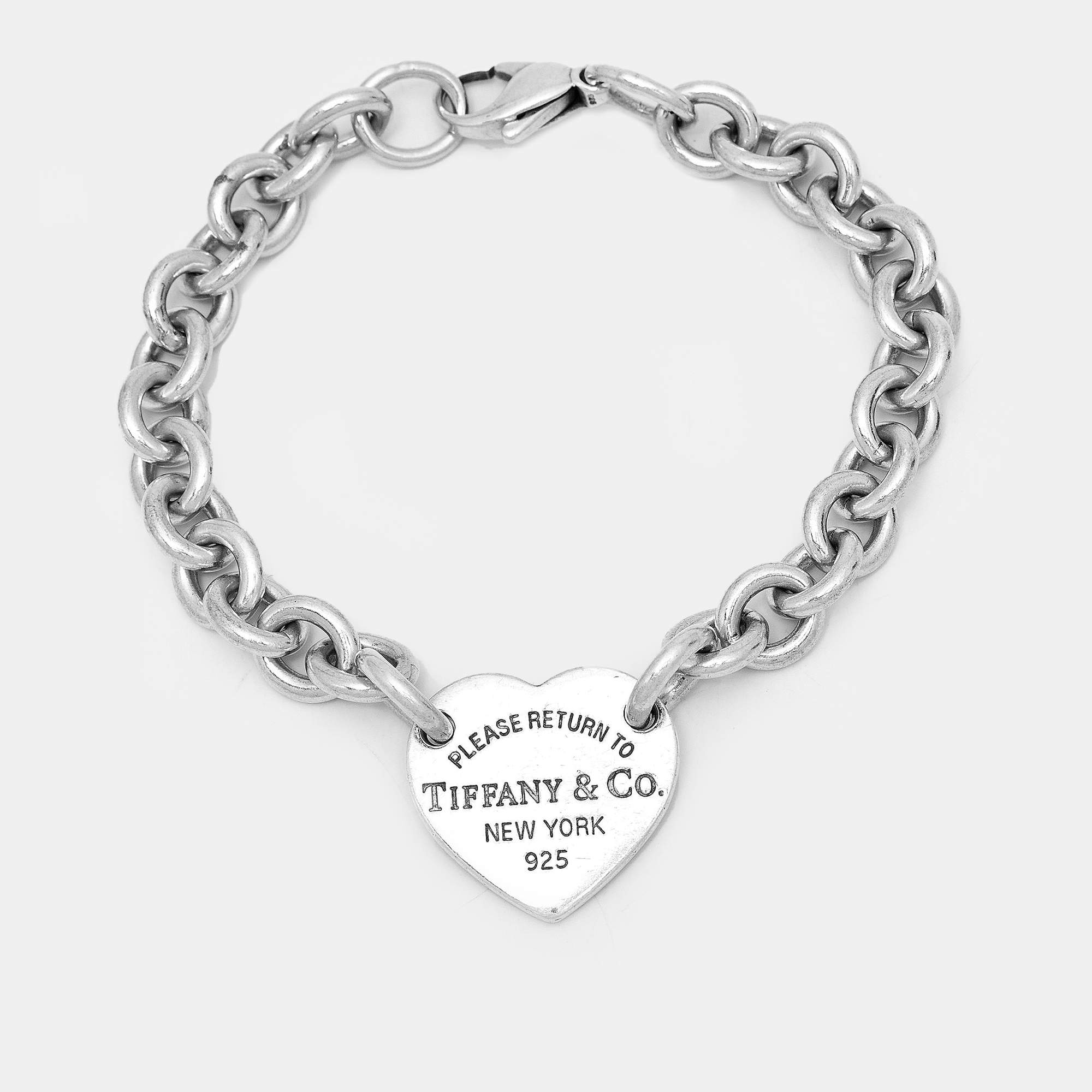 Pre Owned Tiffany & Co. Return to Tiffany Heart Tag Chain Link Sterling Silver Bracelet 