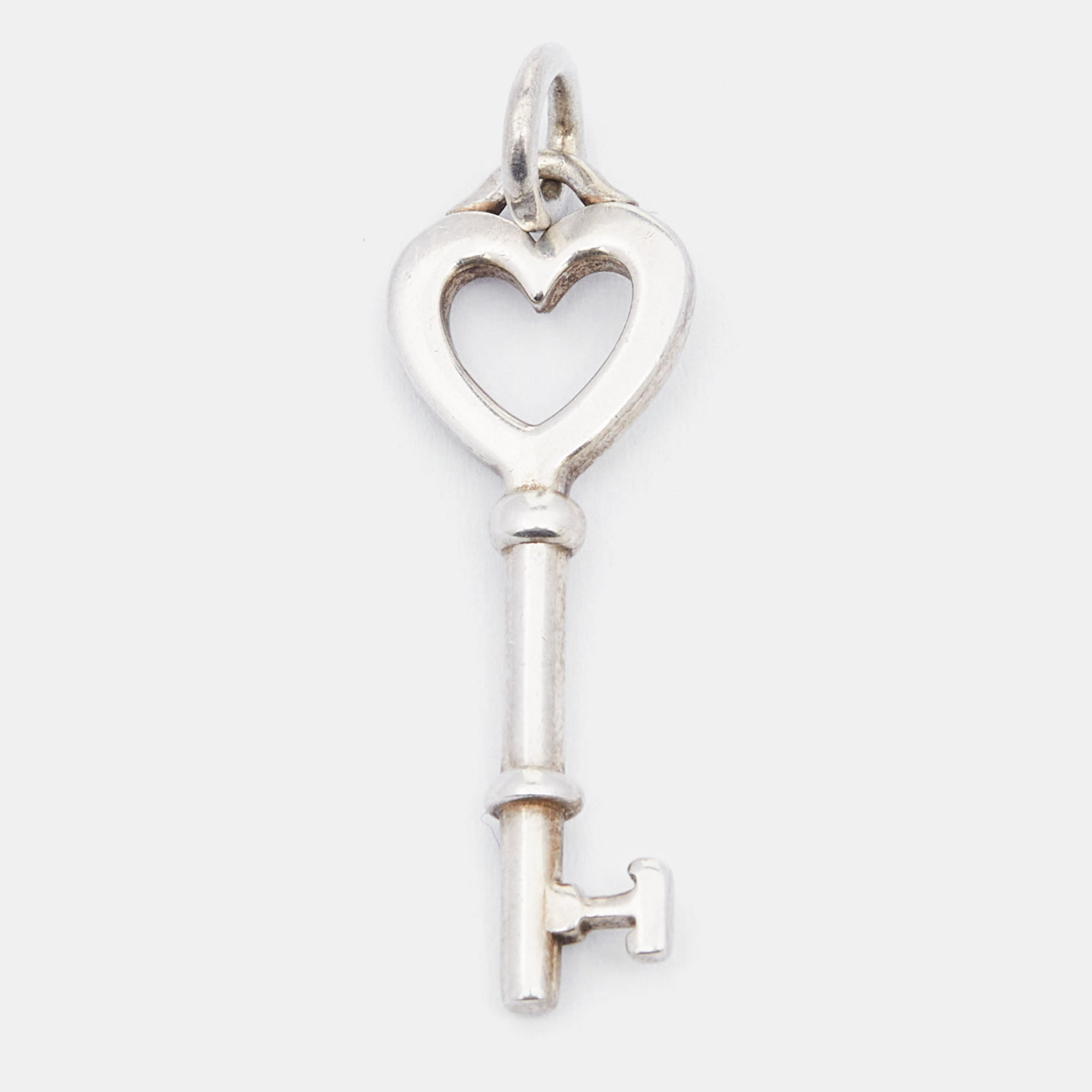 Pre Owned Tiffany & Co. Sterling Silver Heart Key Mini Pendant