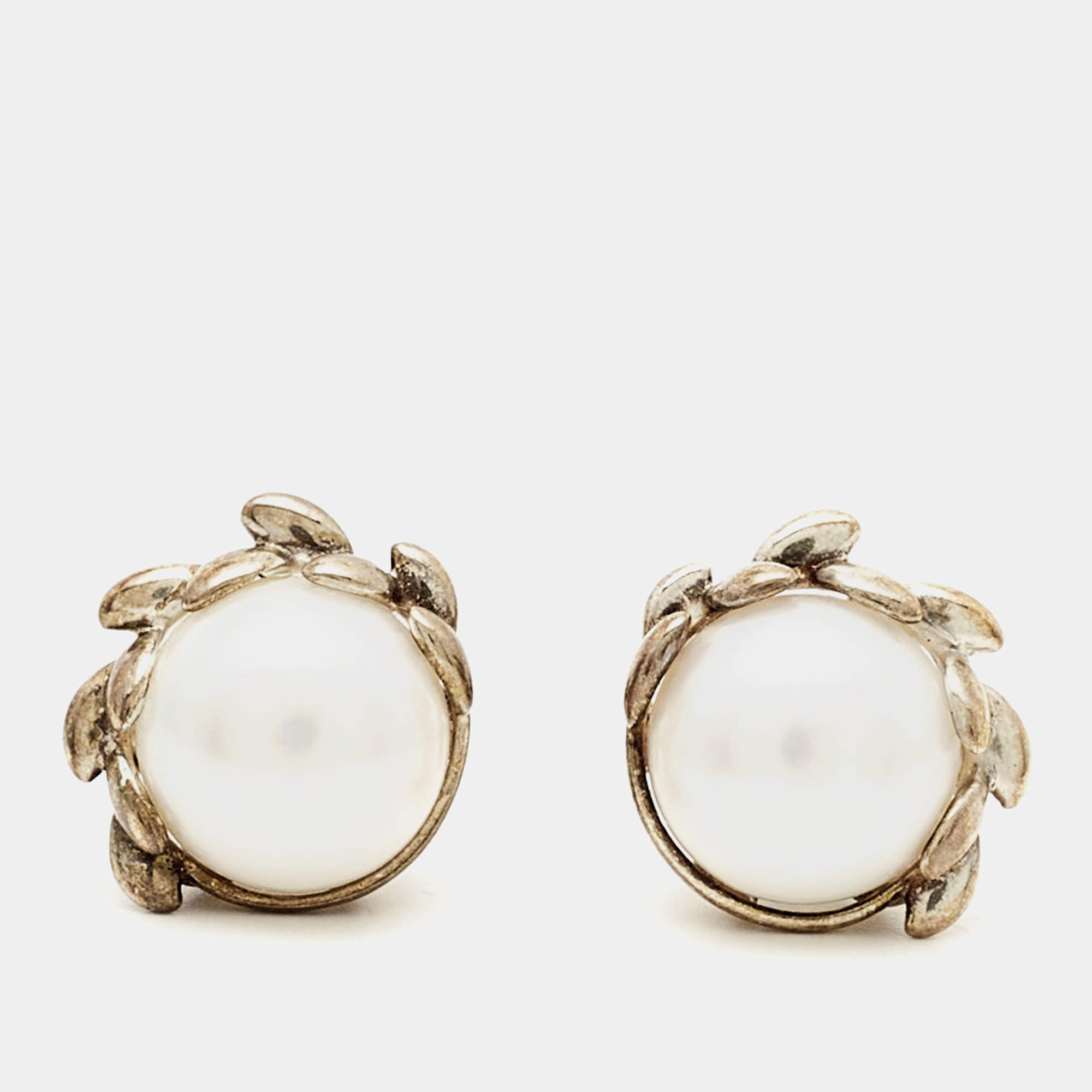 Tiffany & Co. Paloma Picasso Cultured Pearl Olive Leaf Stud Earrings
