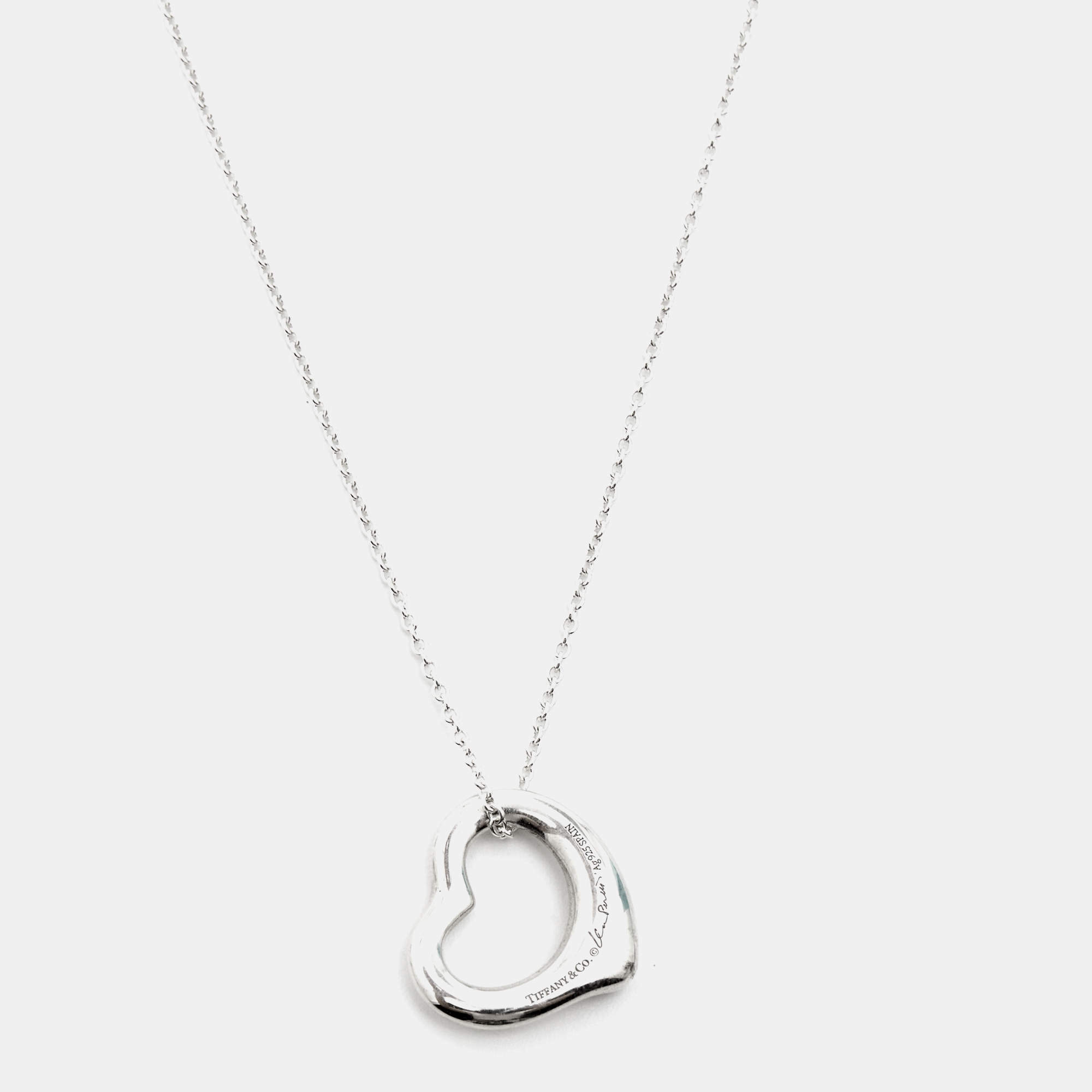 Tiffany & Co - Tiffany and co Heart Tag Pendant in Sterling Silver on  Designer Wardrobe