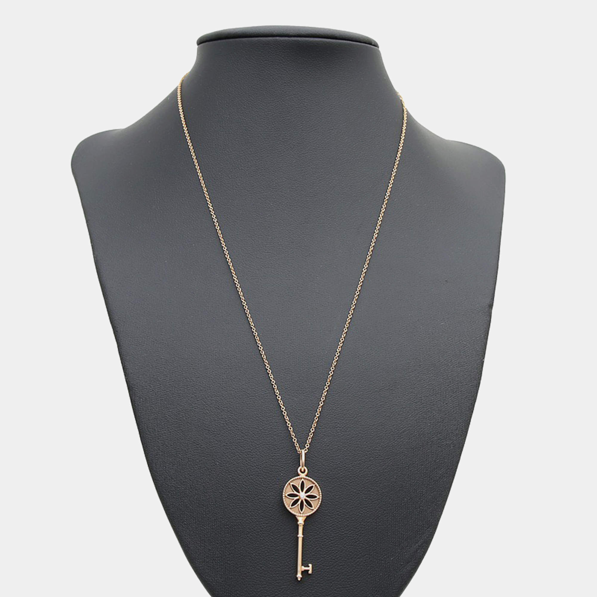 Tiffany & Co. 18K Yellow Gold 0.04 Ct Diamond Daisy Key Pendant Necklace