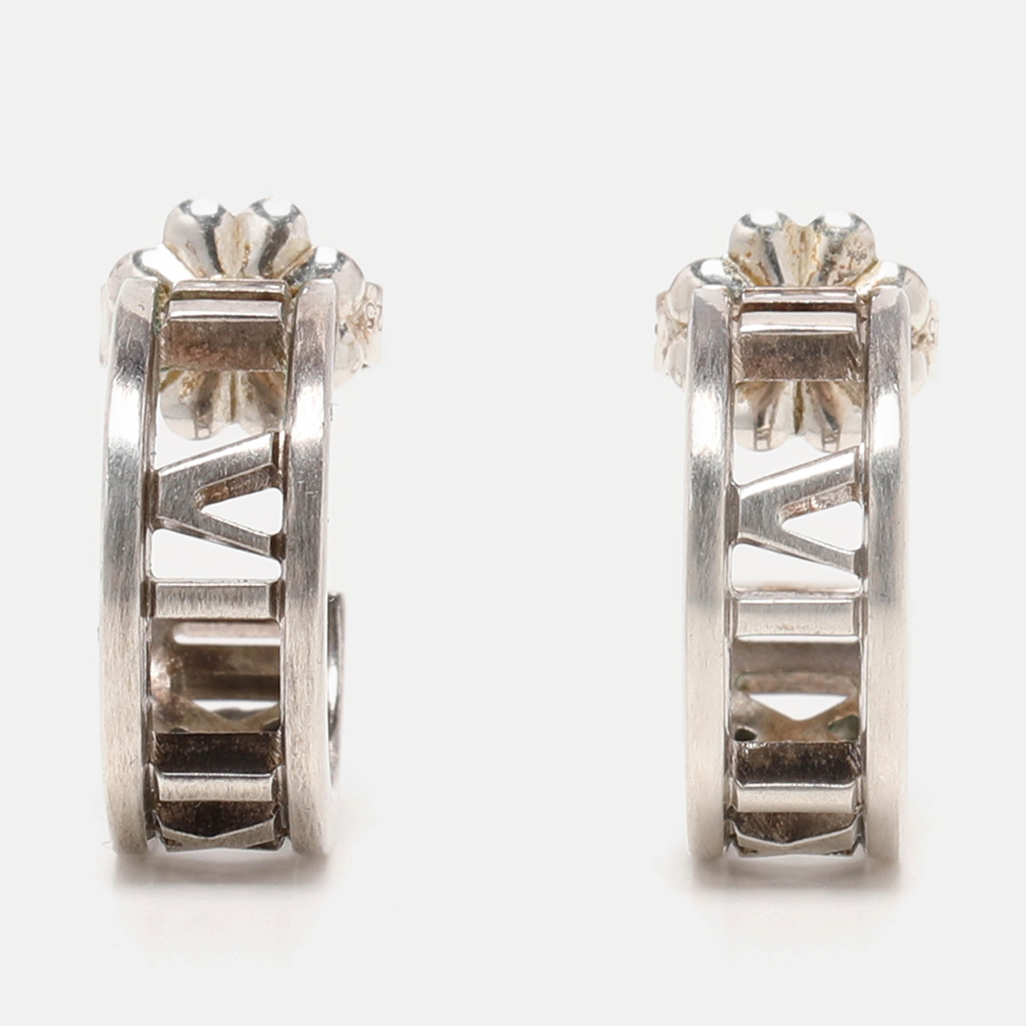 Pre Owned Tiffany & Co. Silver 925 Atlas Roman Numeric Hoop Earrings