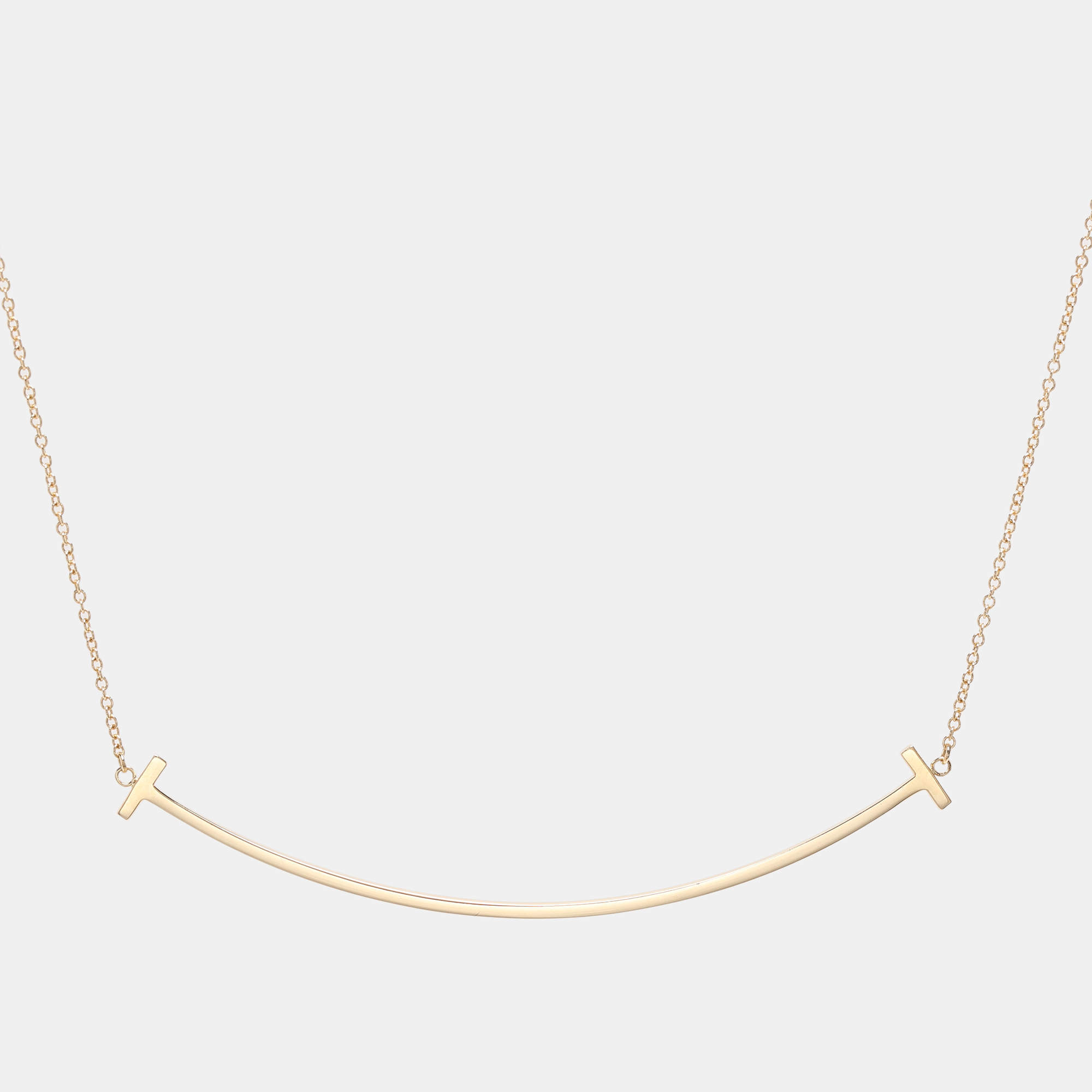 Pre Owned Tiffany & Co. 18k Yellow Gold T Smile Necklace