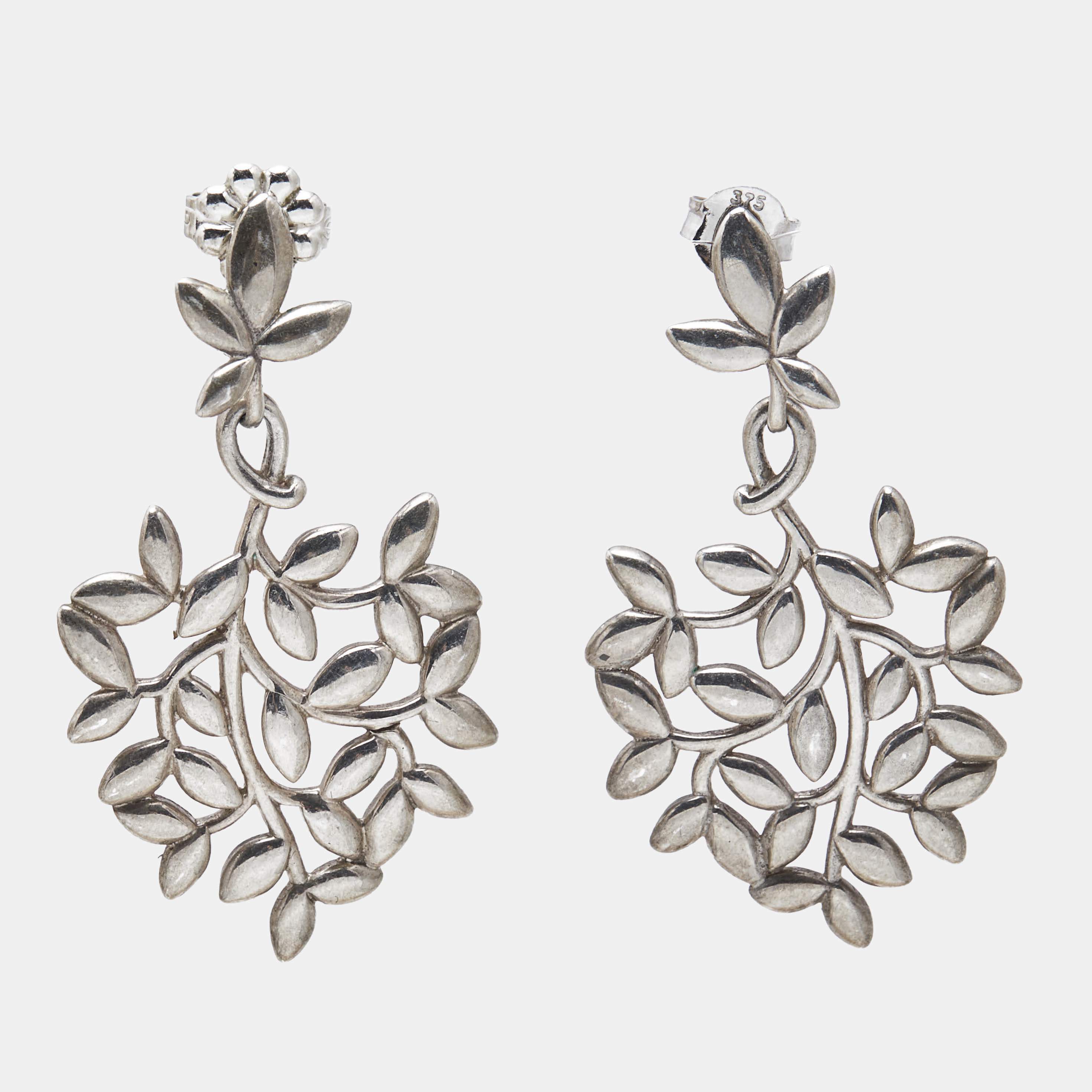 Pre Owned Tiffany & Co. Paloma Picasso Olive Leaf Sterling Silver Drop Earrings