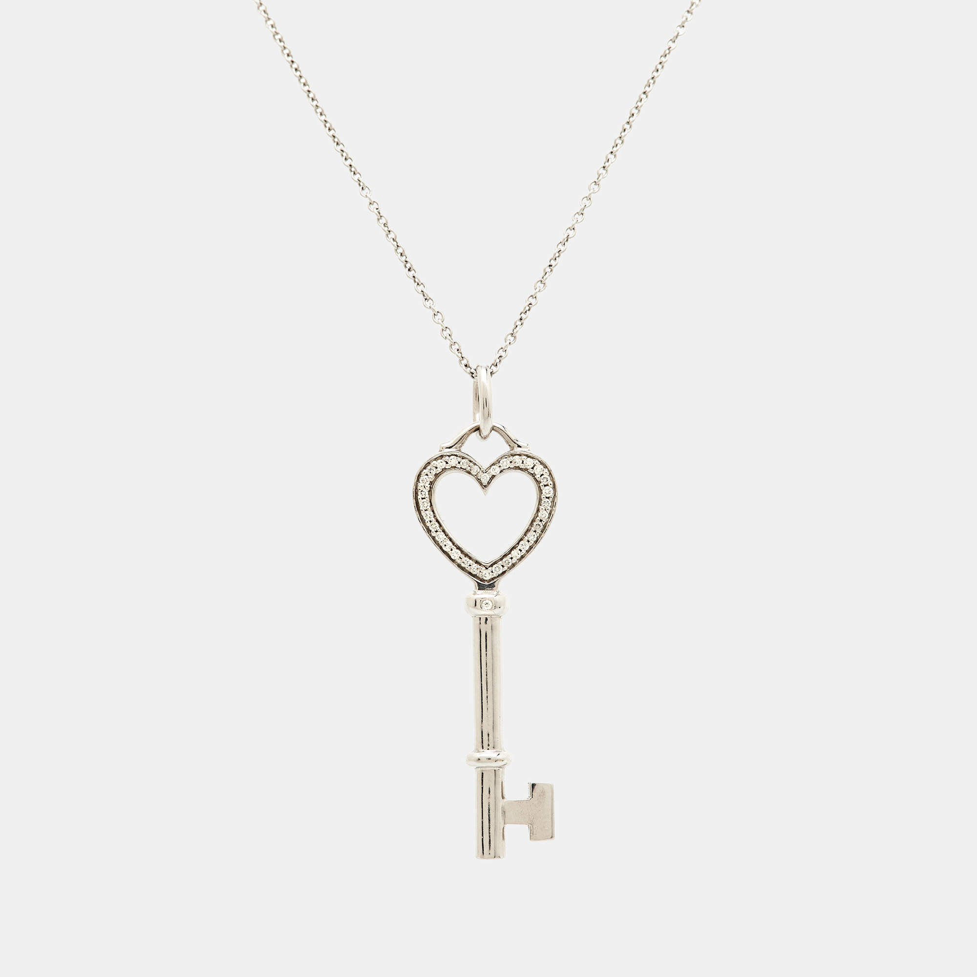 Pre Owned Tiffany & Co. Tiffany Keys Diamond 18K White Gold Heart Key Pendant Necklace