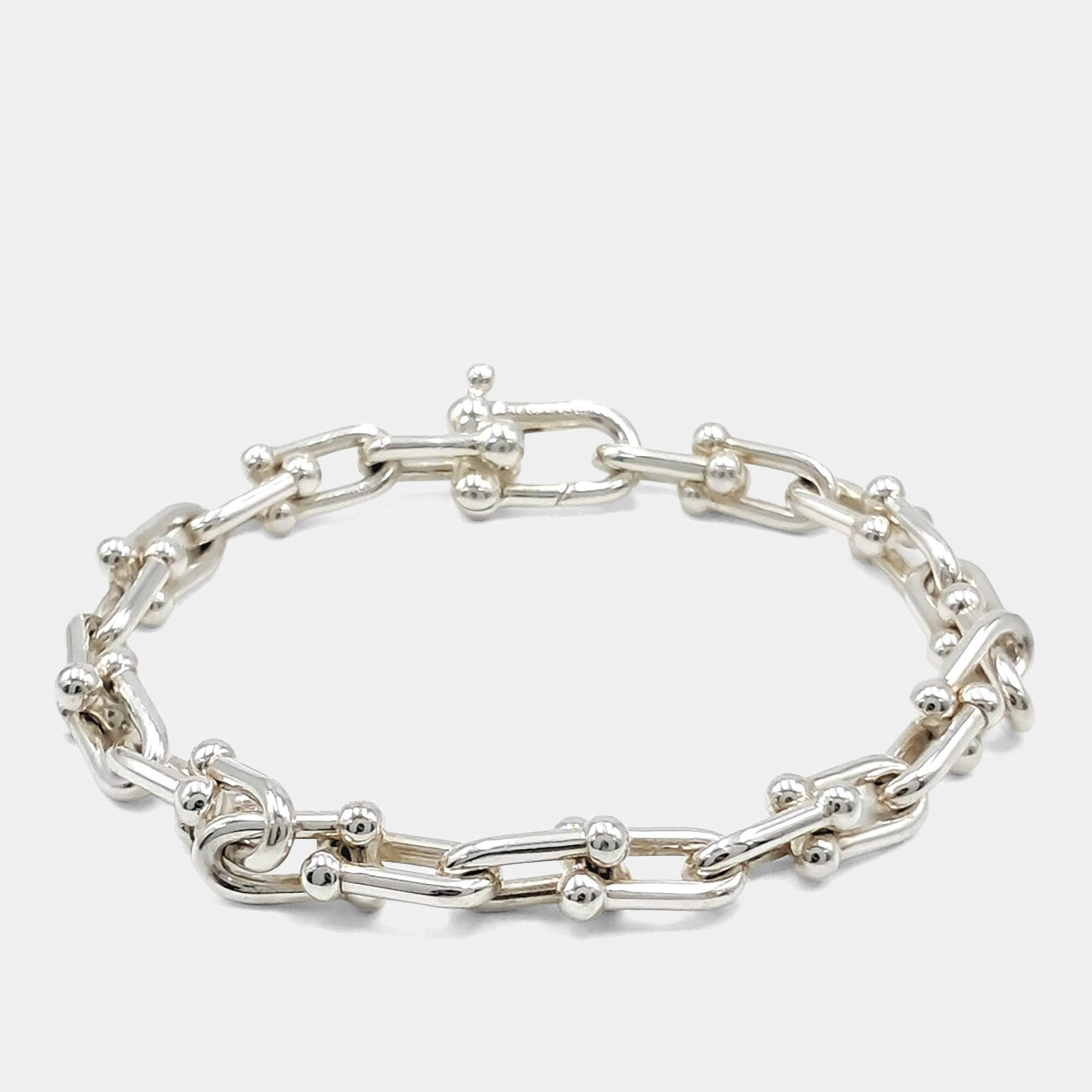 مملوكة مسبقًا Tiffany & Co. Silver Hardware Link Bracelet