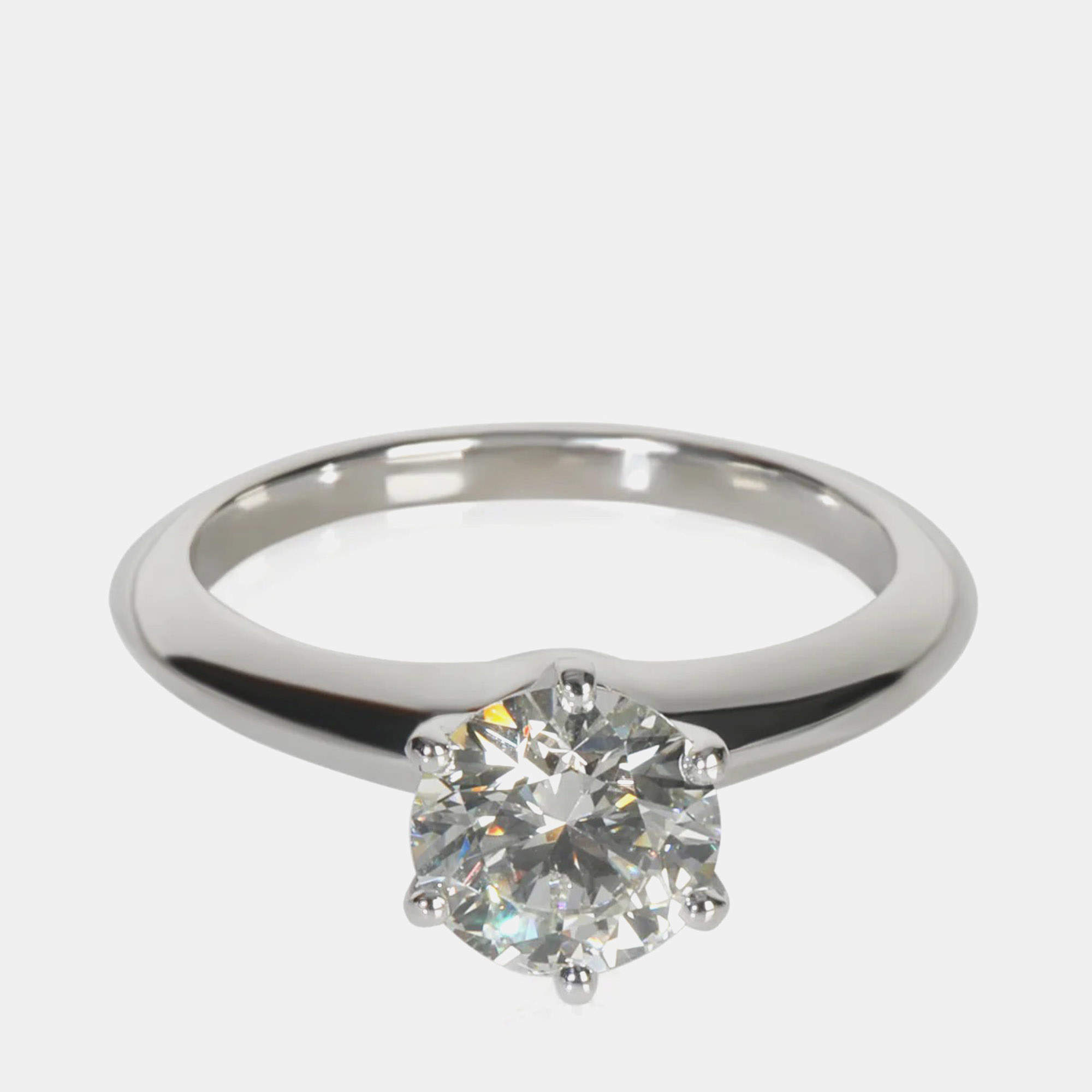 Pre Owned Tiffany & Co. Platinum and Diamond Solitaire Ring EU 52