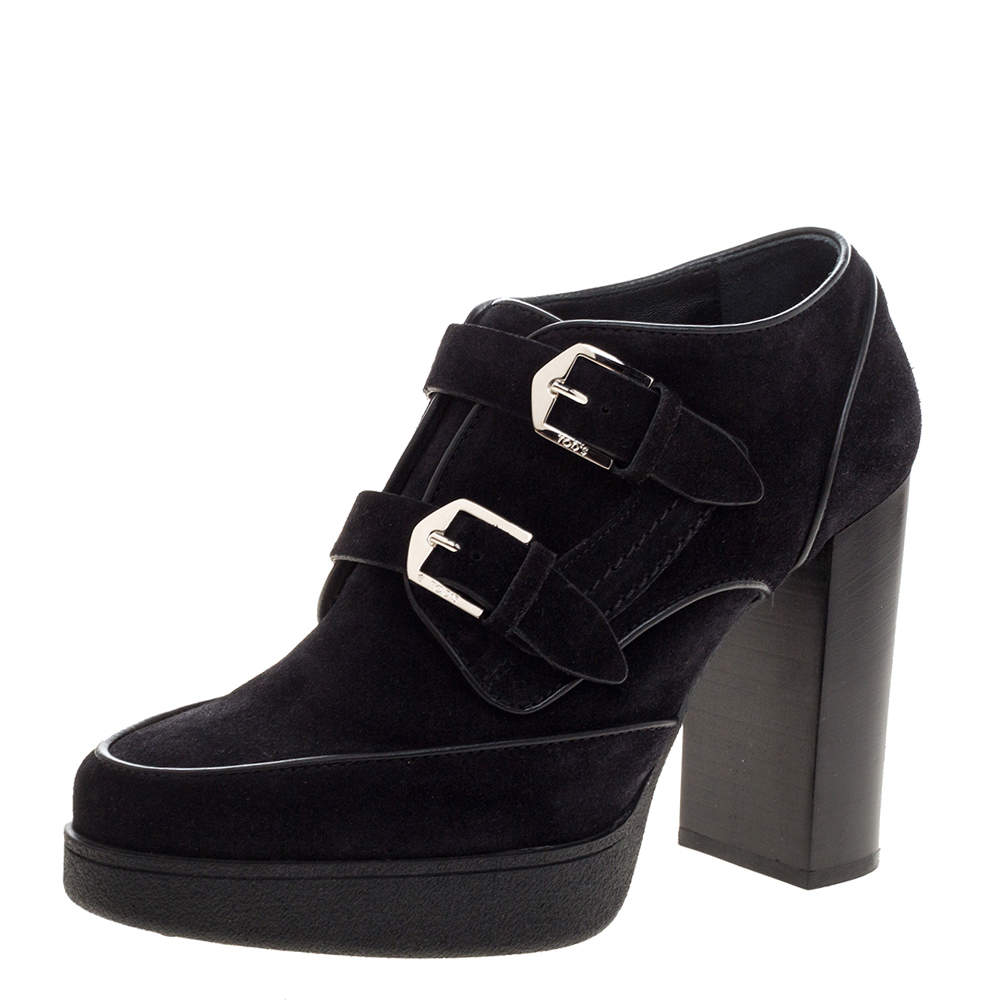 مملوكة مسبقًا Tod's Black Suede Leather Buckle Block Heel Ankle Booties Size 38.5 
