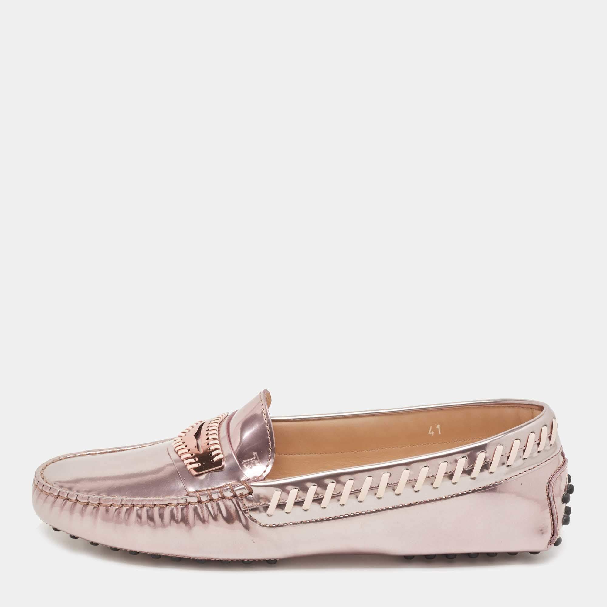 مملوكة مسبقًا Tod's Rose Gold Patent Leather Penny Slip On Loafers Size 41