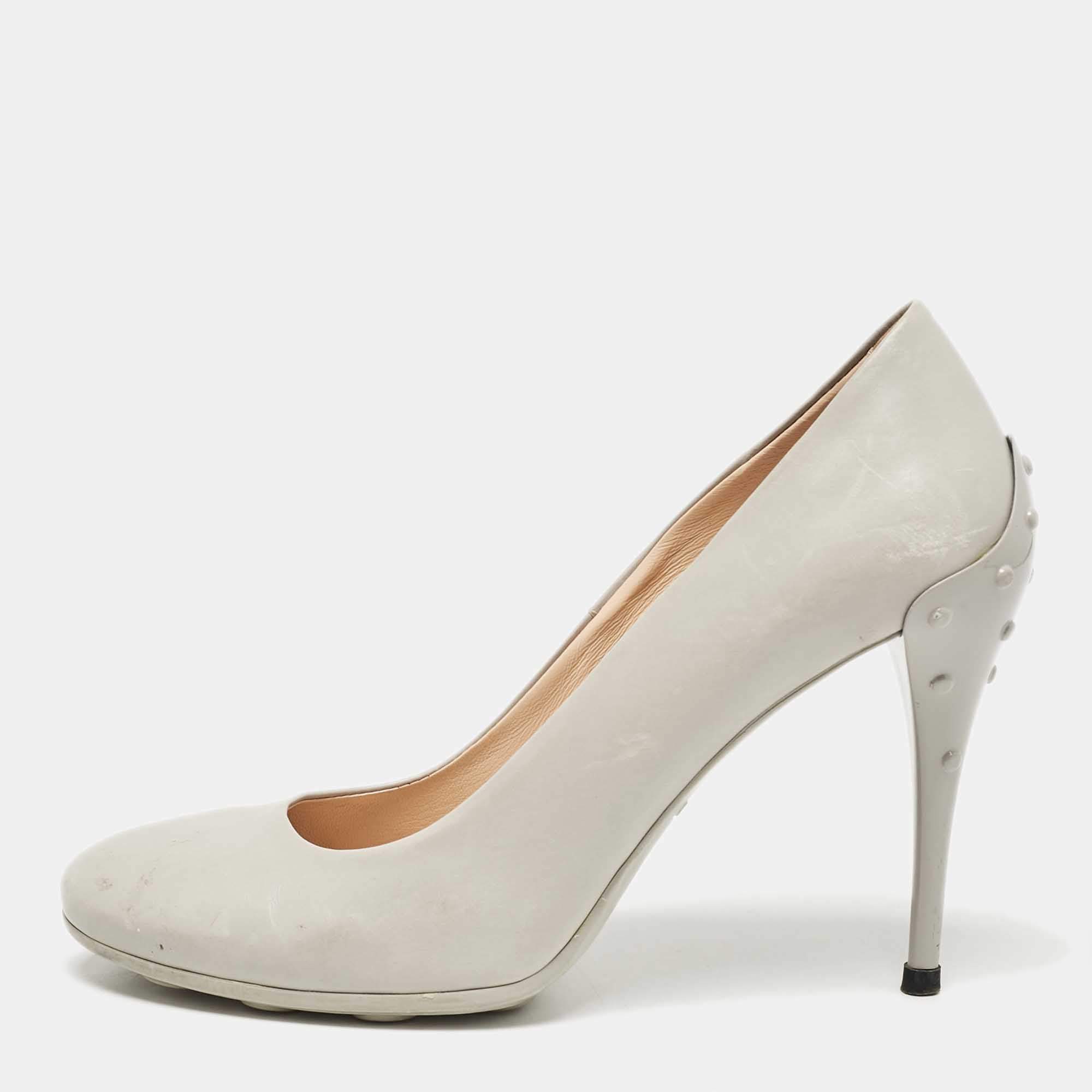 Tod's Grey Leather Round Toe Pumps Size 39.5
