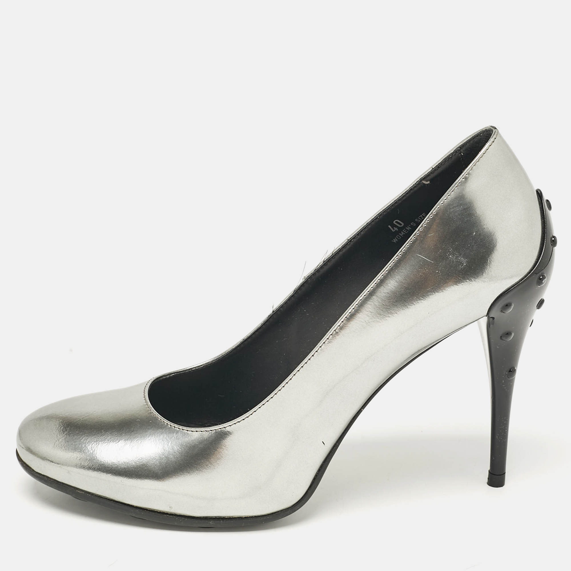 Tod's Grey Patent Leather Pumps Size 40