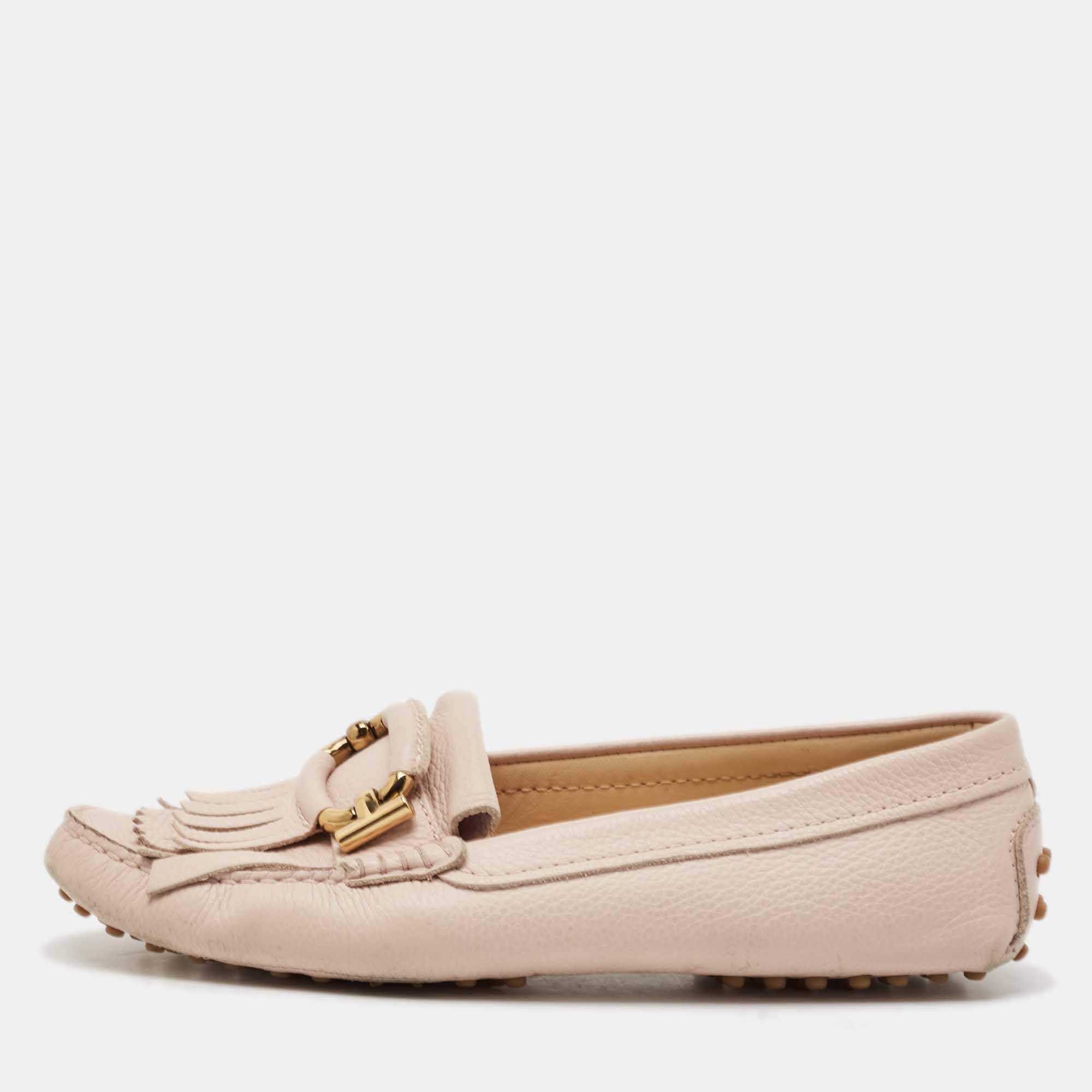 Pre Owned Tod's Cream Leather Slip On Loafers Size 39.5