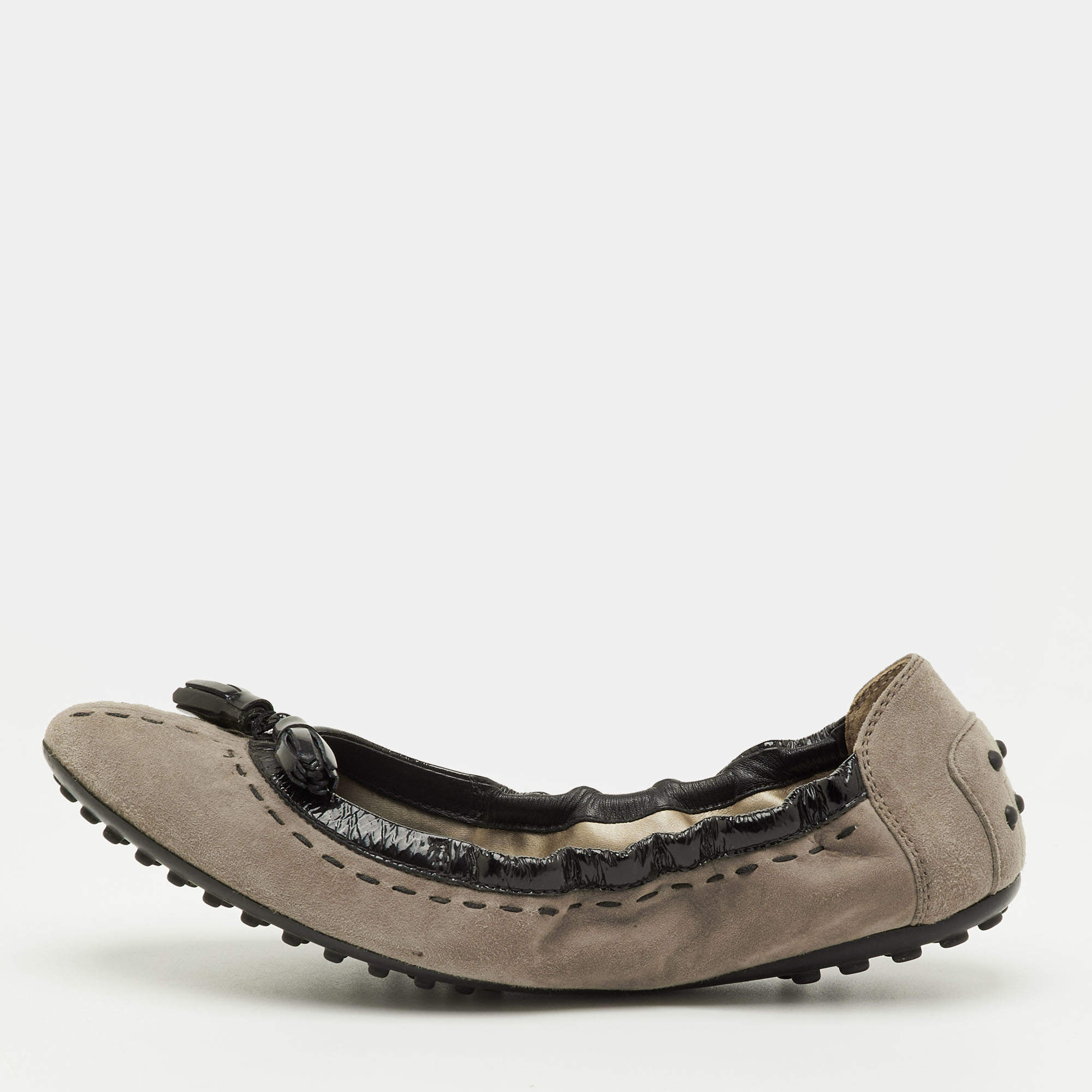 Pre Owned Tod's Tassels Size 37 Brown/Black Suede and Patent Leather Scrunch Ballet Flats