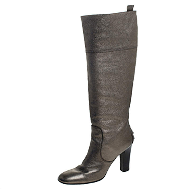 مملوكة مسبقًا Tod's Metallic Grey Leather Knee Length Boots Size 36.5