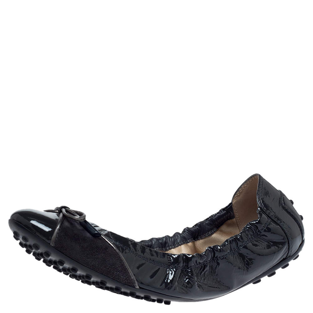 Pre Owned Tod's Grey Patent Leather Suede Scrunch Bow Ballet Flats Size 40