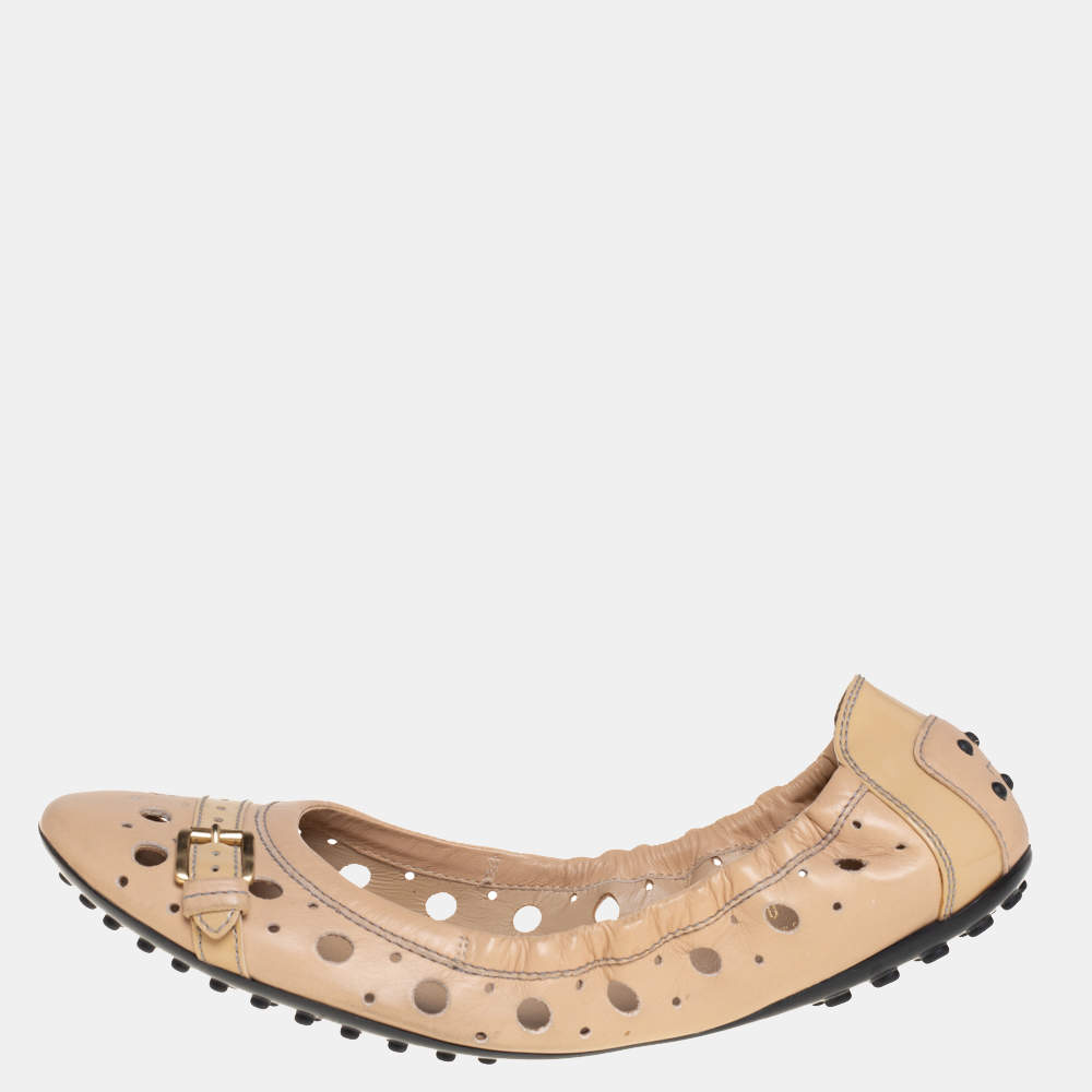 Tod's Beige Leather And Patent Circle Laser Cut Scrunch Ballet Flats Size 40