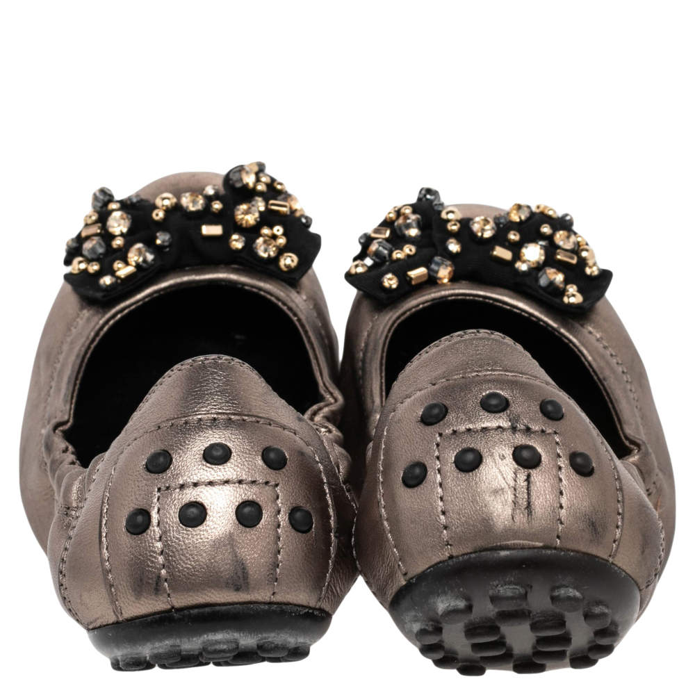 Pre Owned Tod's Grey Leather Crystal Embellished Bow Ballet Flats Size 37.5