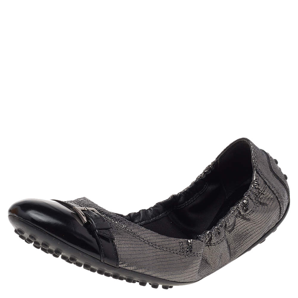 Pre Owned Tod's Metallic Black Textured Leather Cap Toe Scrunch Ballet Flats Size 38.5
