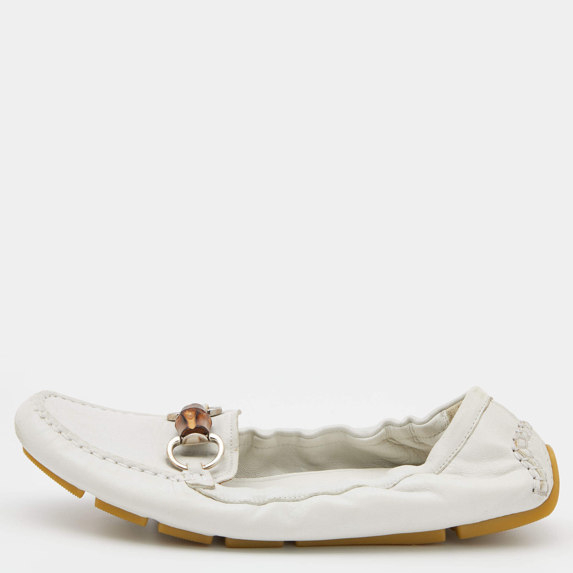 Pre Owned Gucci White Leather Bamboo Driving Loafers Size 38