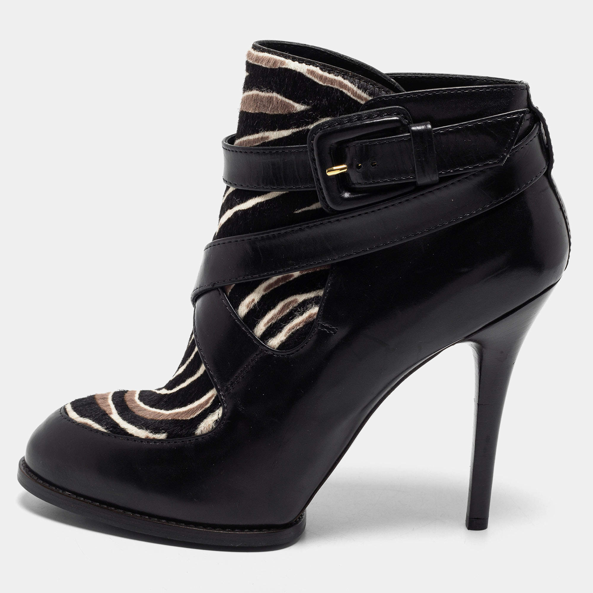 مملوكة مسبقًا Tod's Black Calf Hair and Leather Ankle Boots Size 37