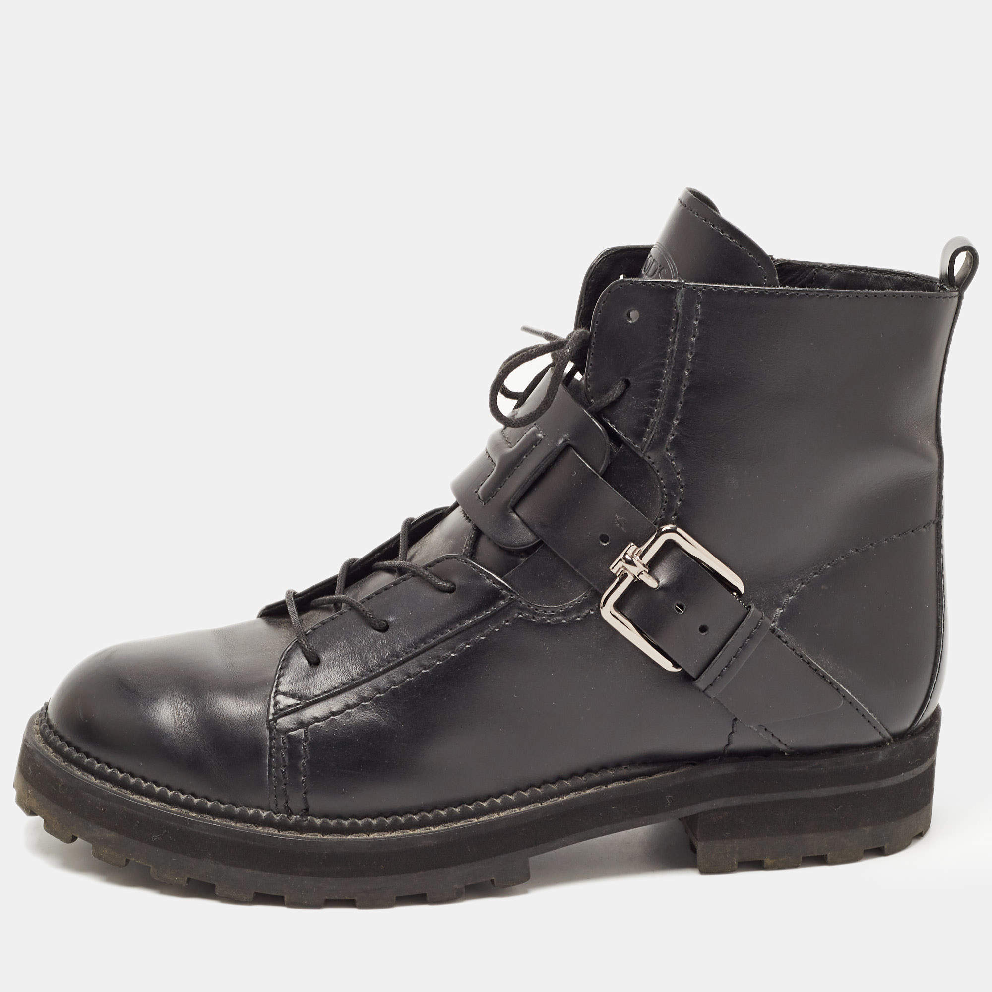 مملوكة مسبقًا Tod's Black Leather Buckle Strap Ankle Boots Size 41