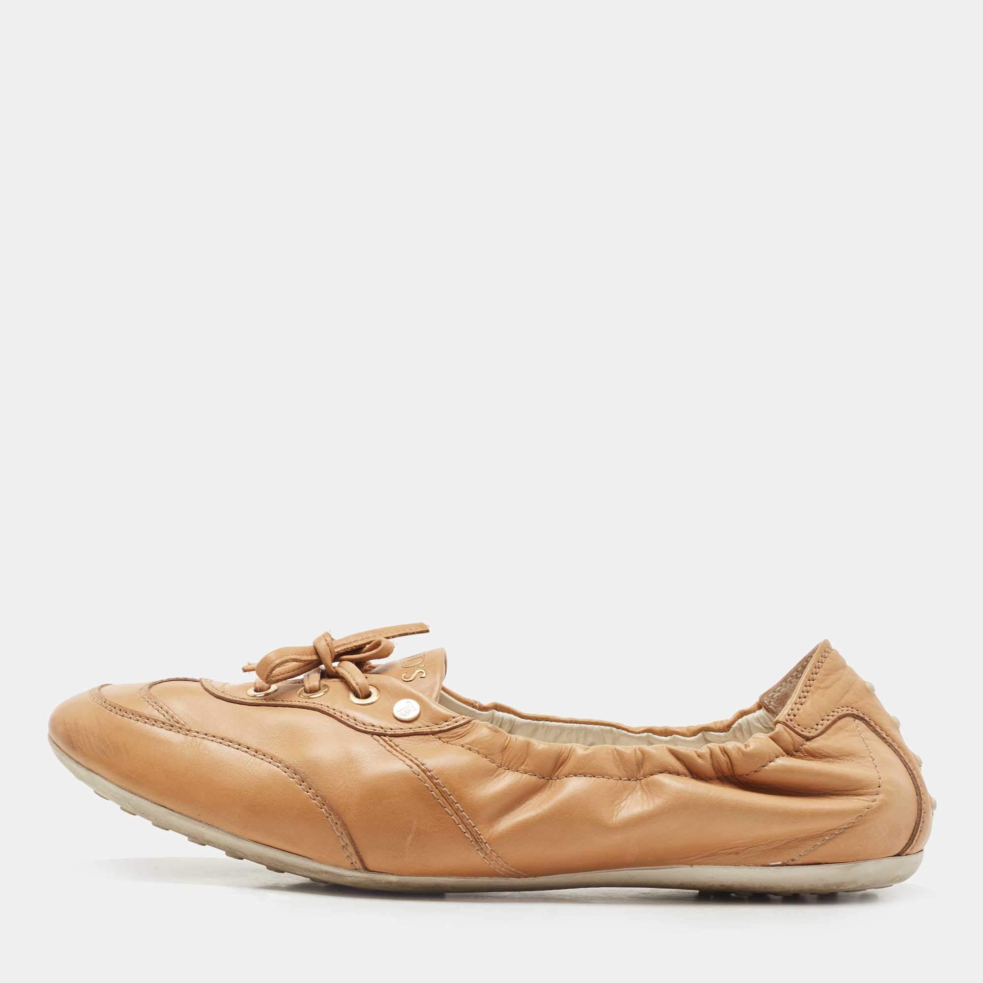 Pre Owned Tod's Tan Leather Scrunch Bow Slip On Loafers Size 41