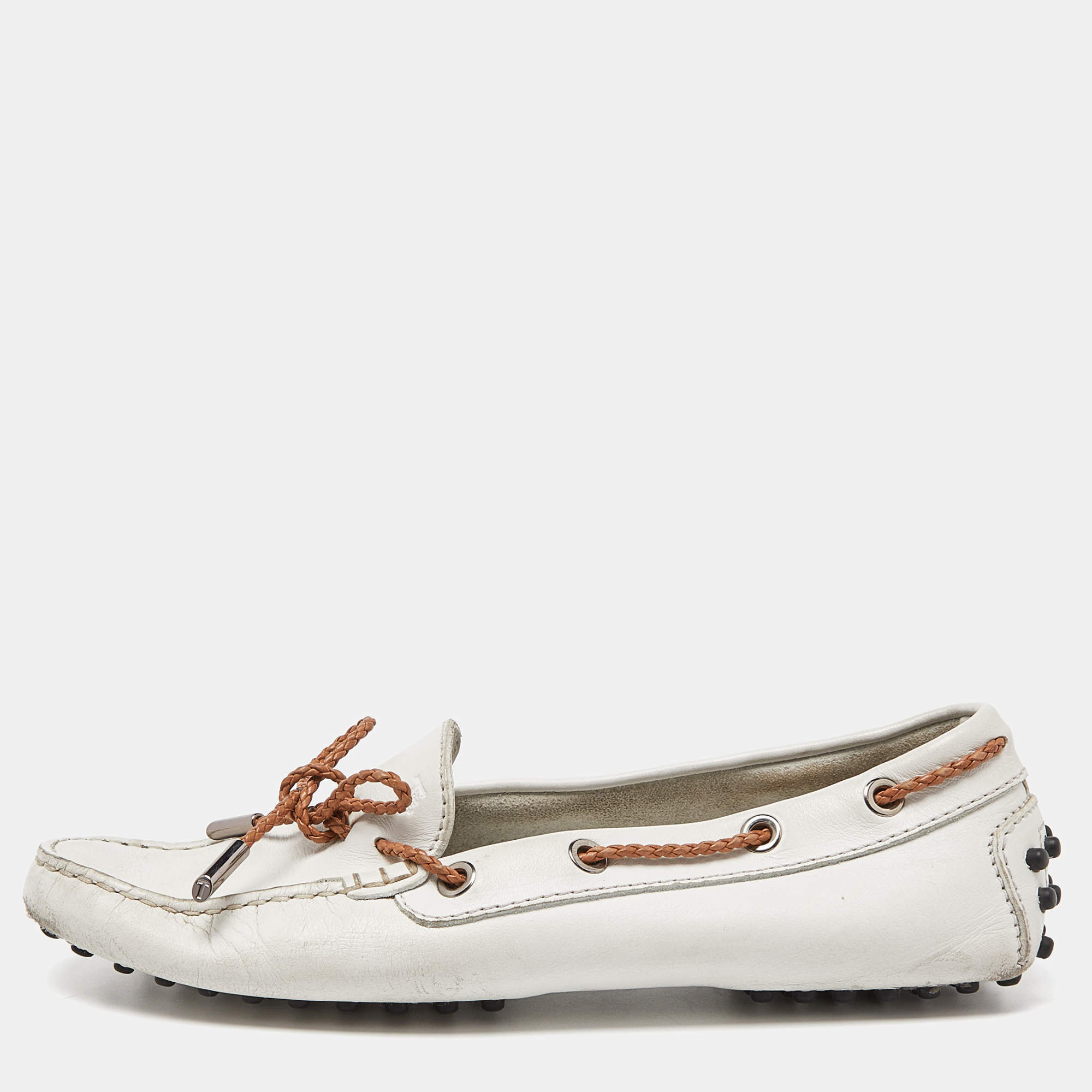 Pre Owned Tod's Off White Leather Slip On Loafers Size 36.5