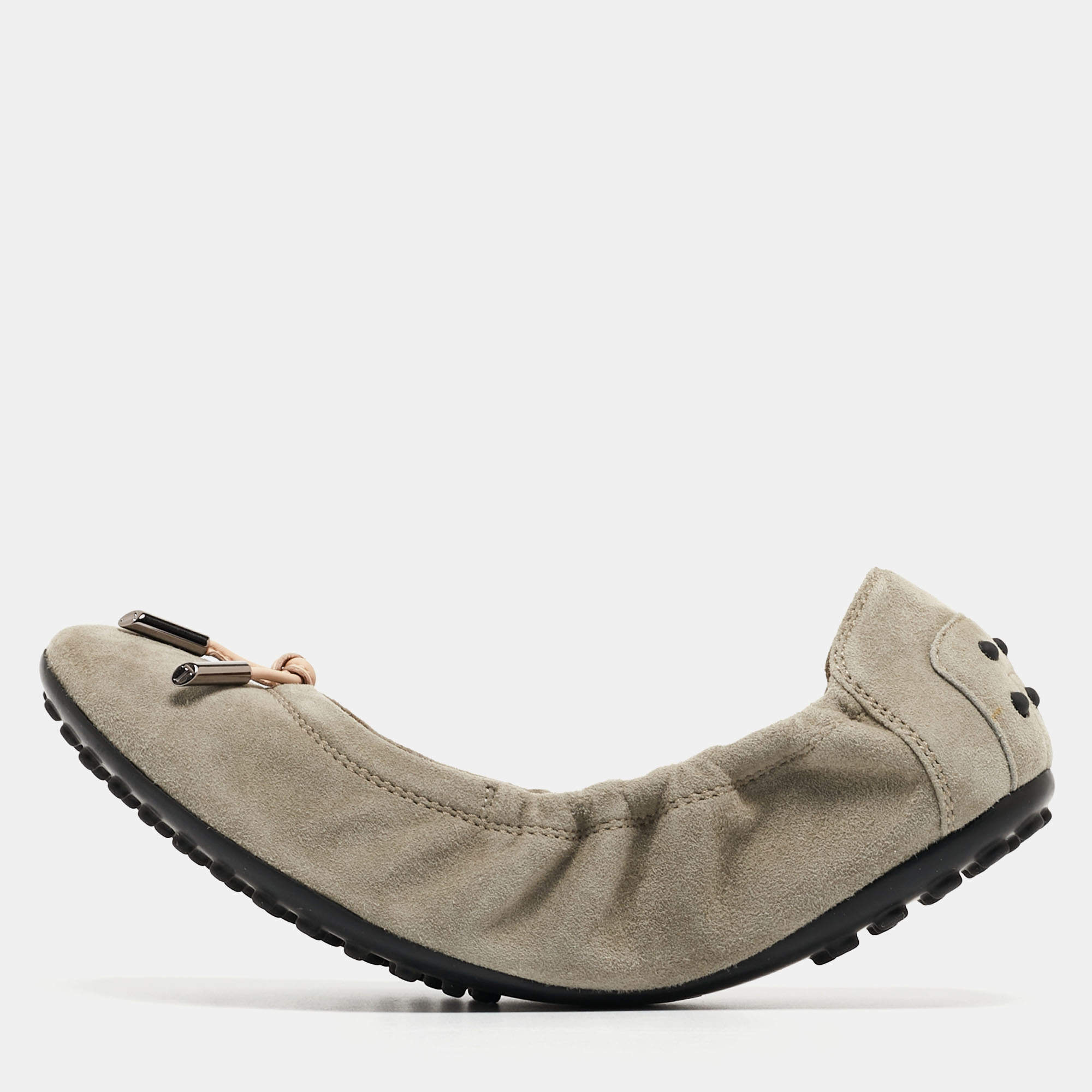 مملوكة مسبقًا Tod's Grey Suede Scrunch Ballet Flats Size 37