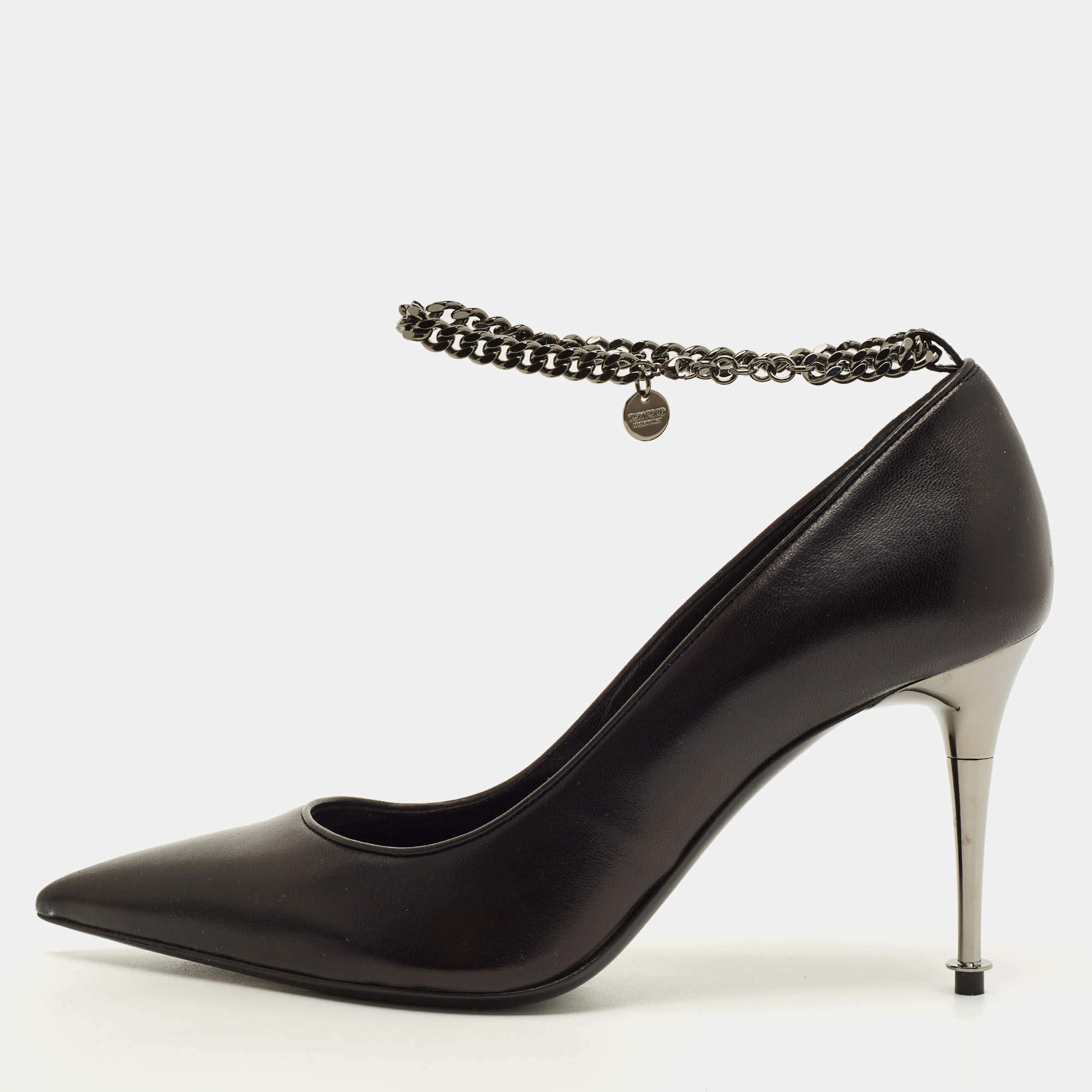 مملوكة مسبقًا Tom Ford Ankle Chain Size 37.5 Black Leather Pumps