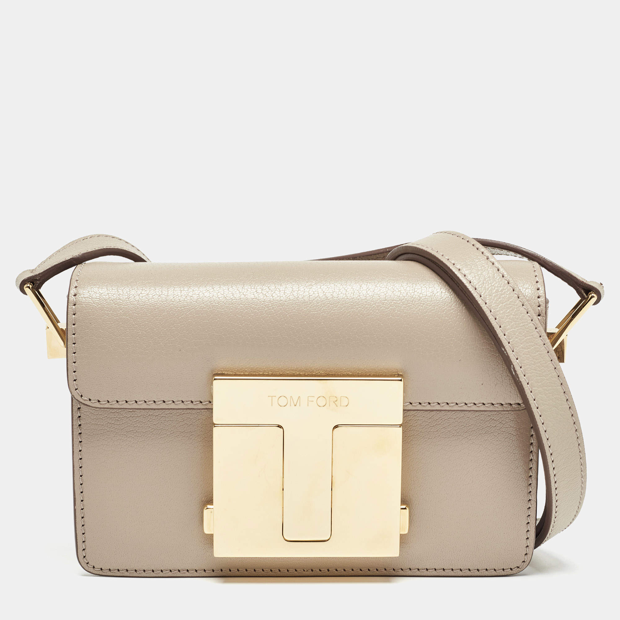 【送料&関税込】Tom Ford Light Beige Leather Crossbody Bag Tom Ford Beige Leather T Clasp Crossbody Bag Tom Ford | TLC