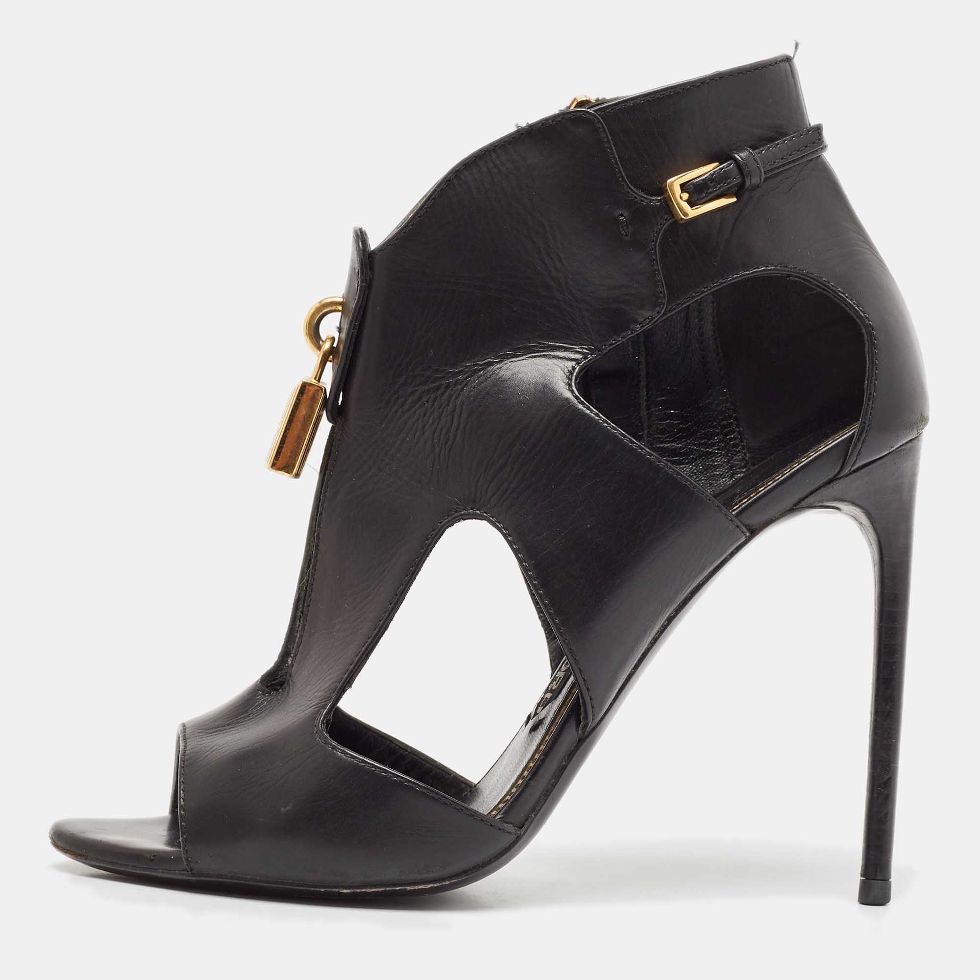 Pre Owned Tom Ford Black Cut Out Leather Padlock Booties Size 39