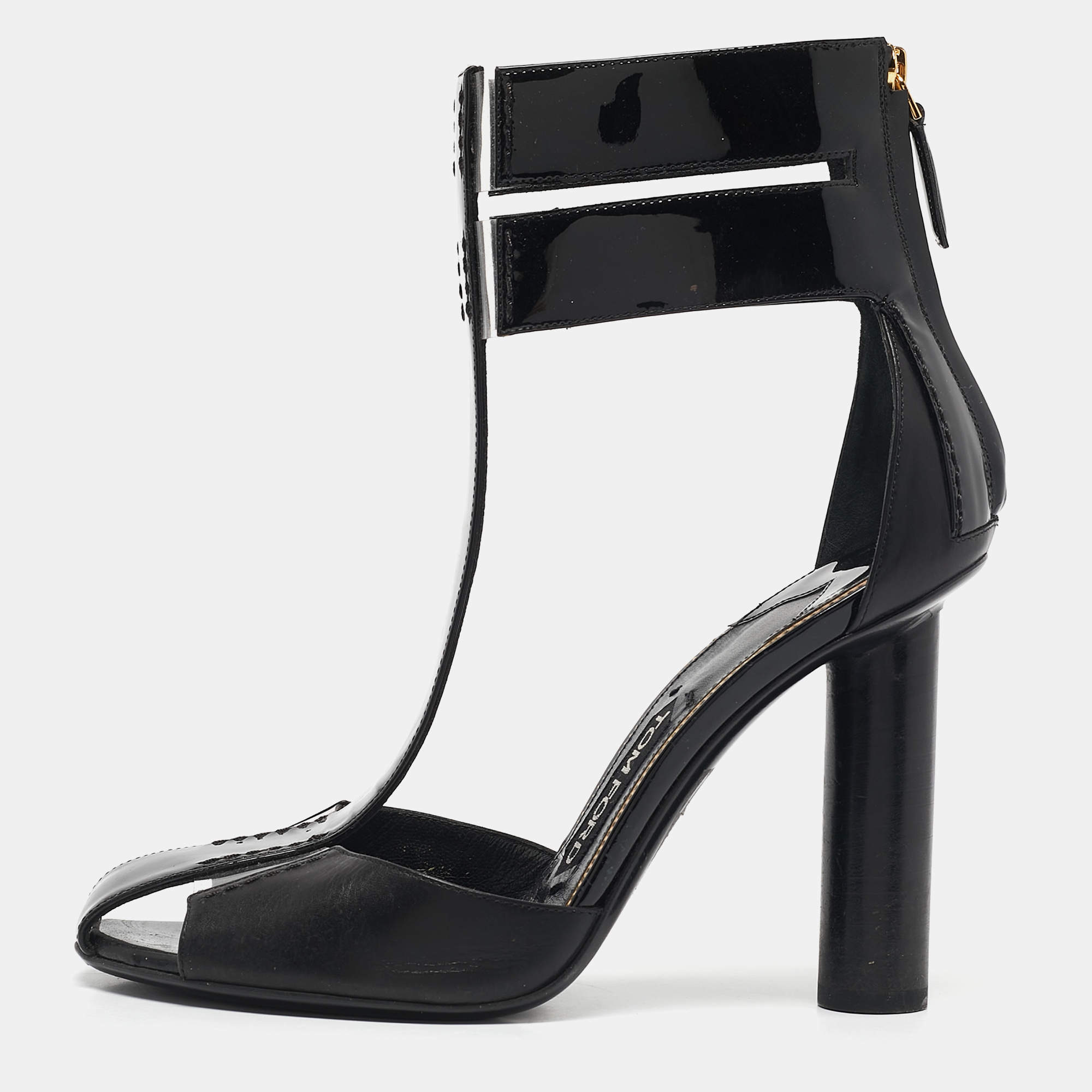 Tom Ford Black Patent and Leather T-Bar Ankle Strap Sandals Size 38