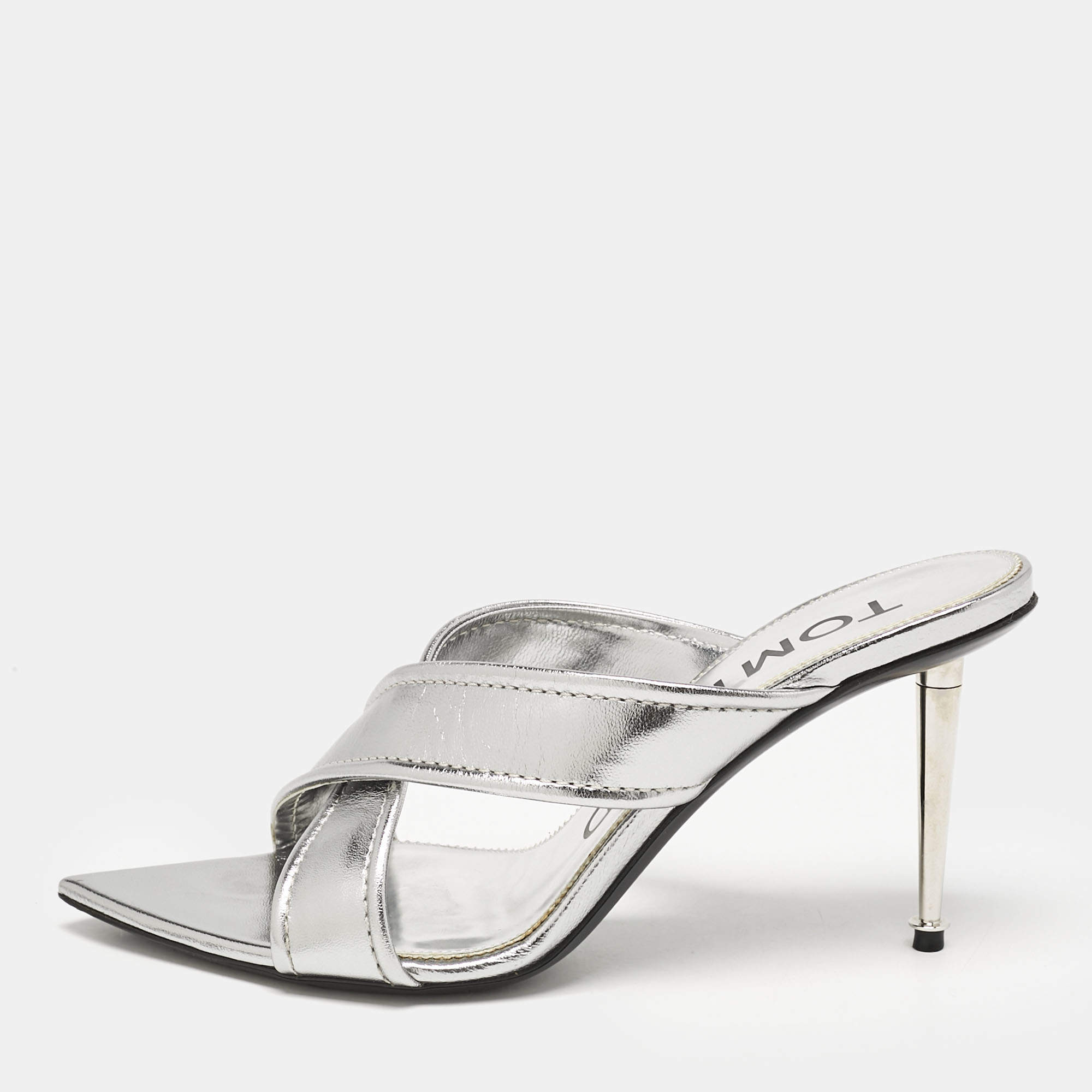 Pre Owned Tom Ford Silver Leather Crisscross Slide Sandals Size 38