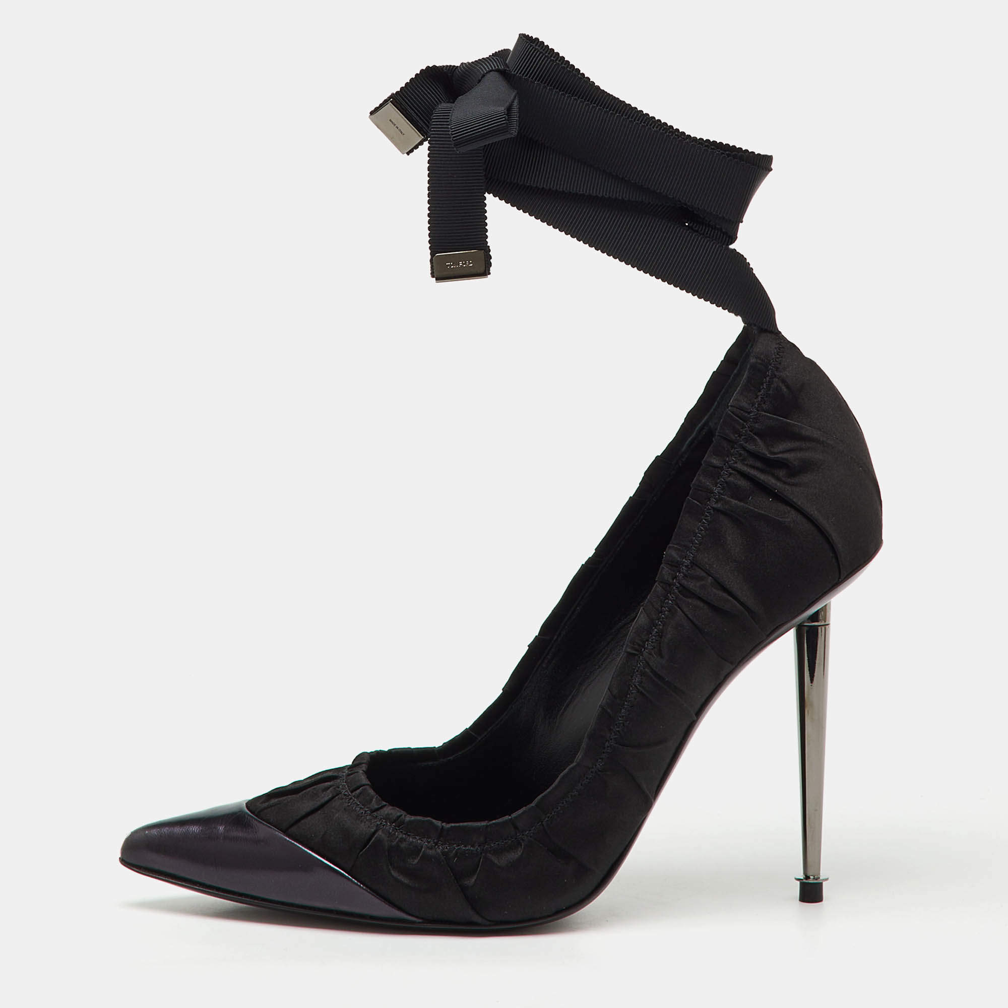 Pre Owned Tom Ford Black Pleated Fabric and Leather Ankle Tie Pumps Size 36