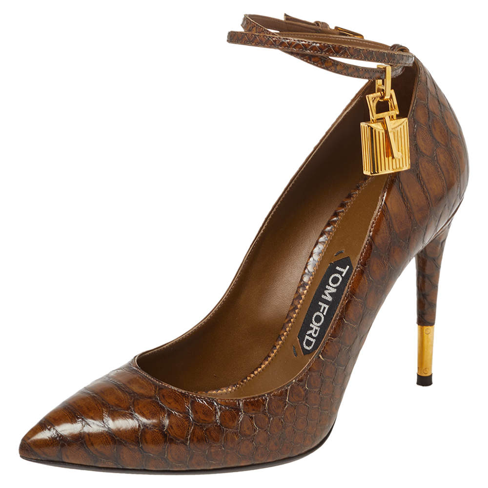 مملوكة مسبقًا حذاء كعب عالى توم فورد سيور كاحل جلد ثعبان بنى مقاس 39