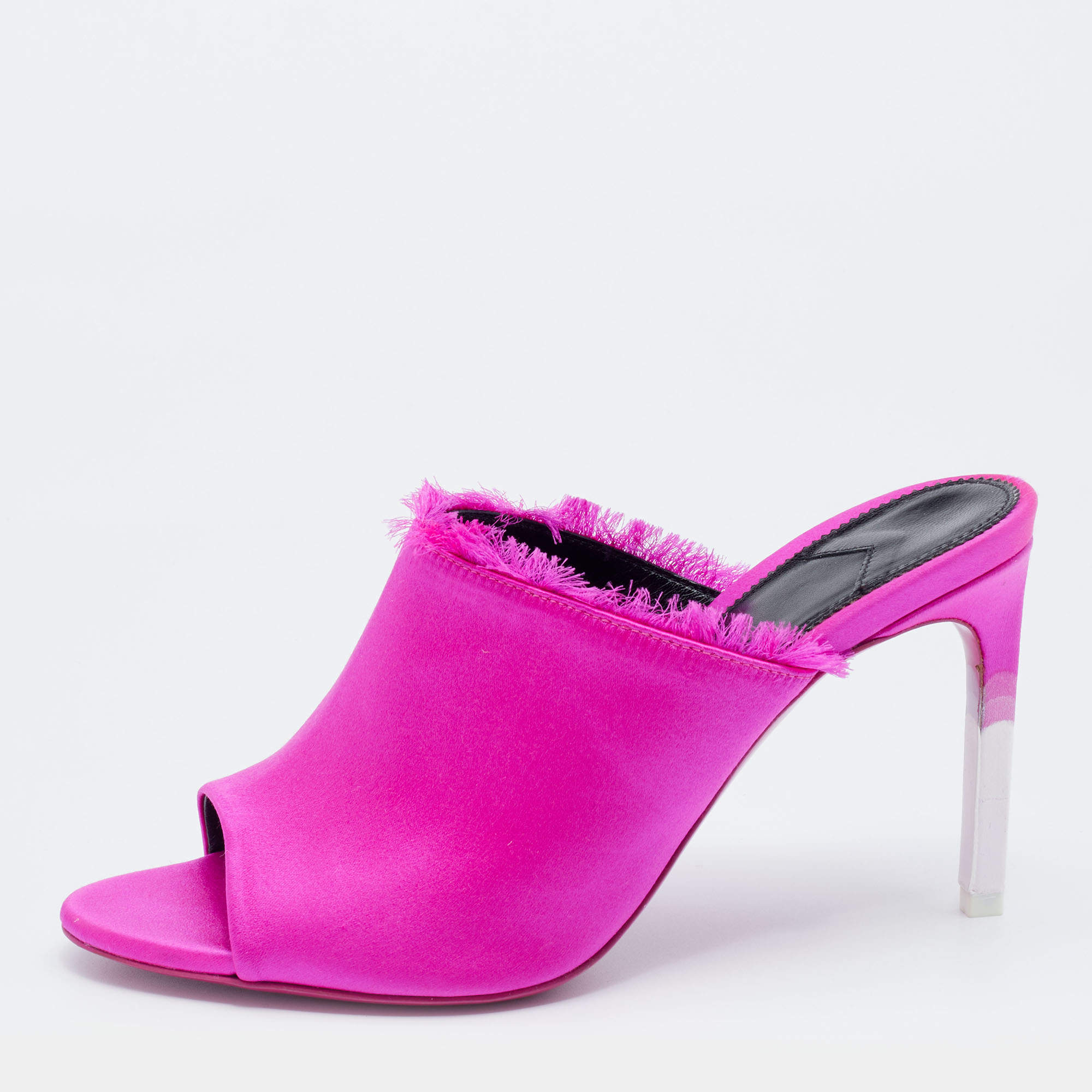 Pre Owned Tom Ford Pink Satin Open Toe Sandals Size 36