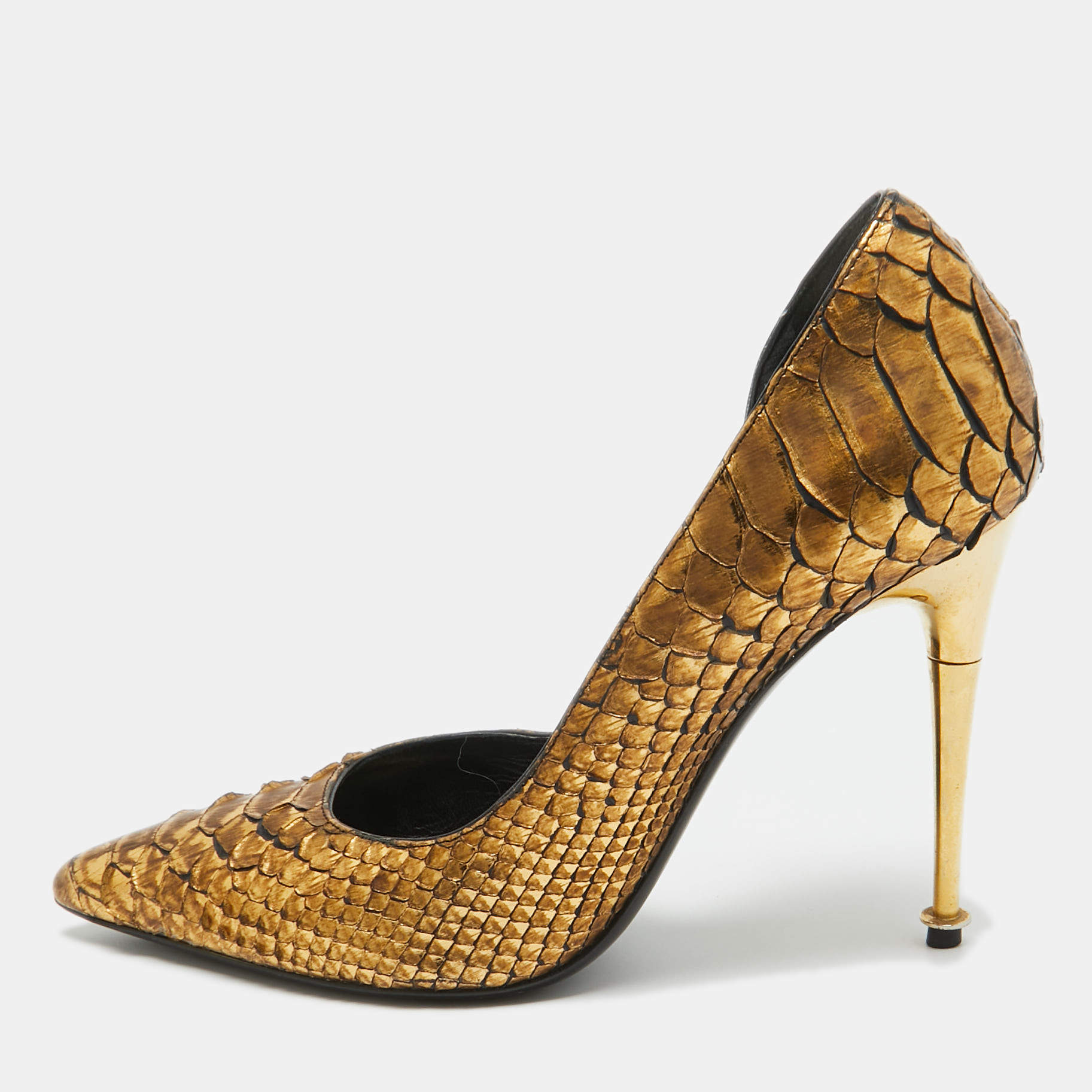 Pre Owned Tom Ford Gold Python D'orsay Pumps Size 36.5