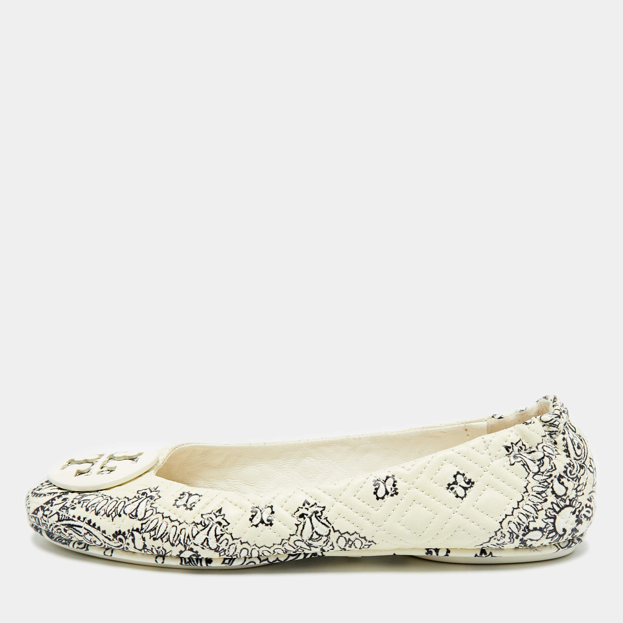 مملوكة مسبقًا Tory Burch Minnie Size 39 Cream/Black Quilted Leather Ballet Flats