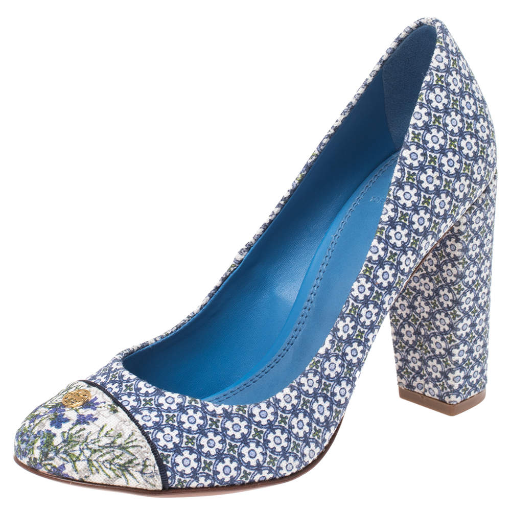 Pre Owned Tory Burch Blue Printed Canvas Ethel Pumps Size 35.5