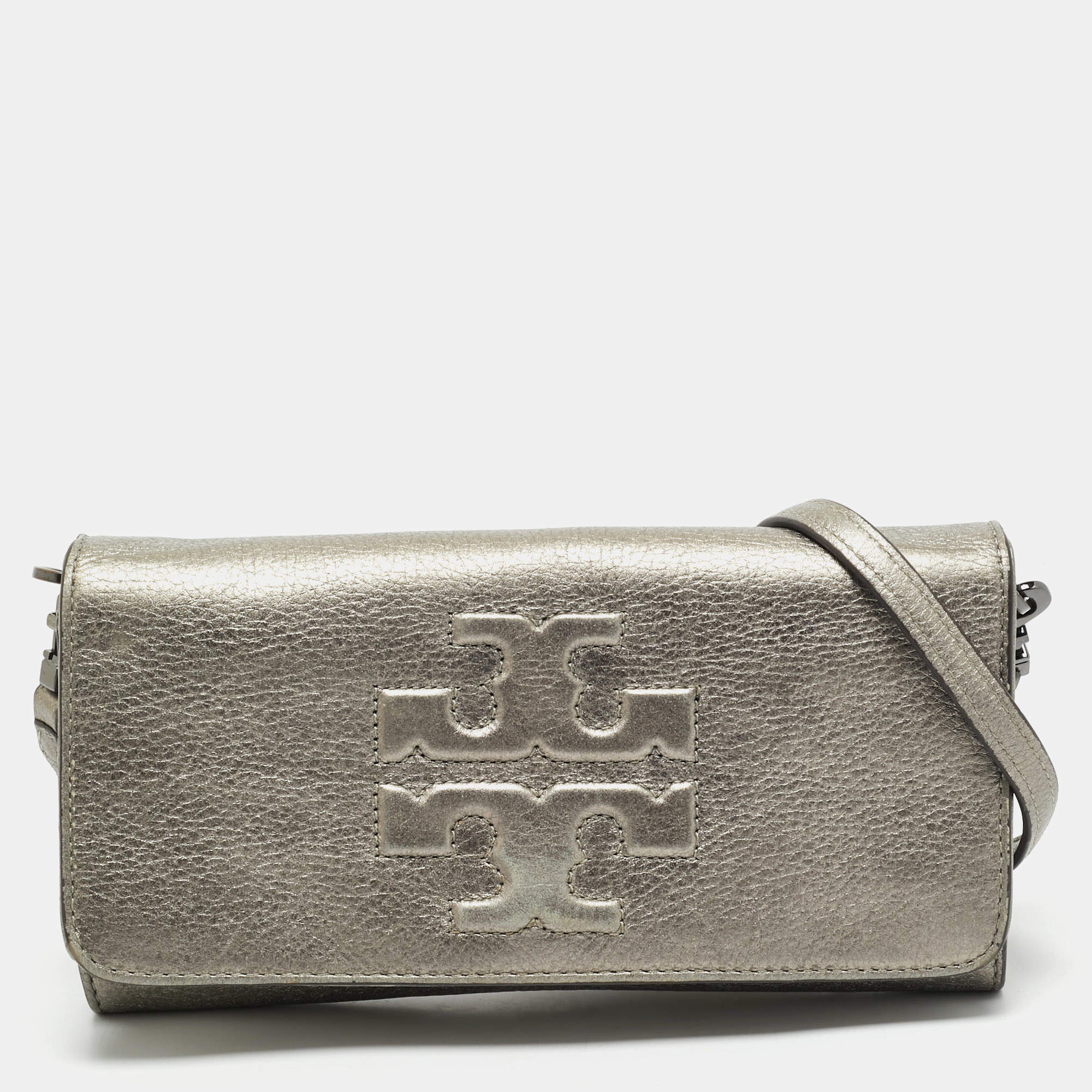 Pre Owned Tory Burch Metallic Grey Leather Logo Embossed Flap Clutch Bag