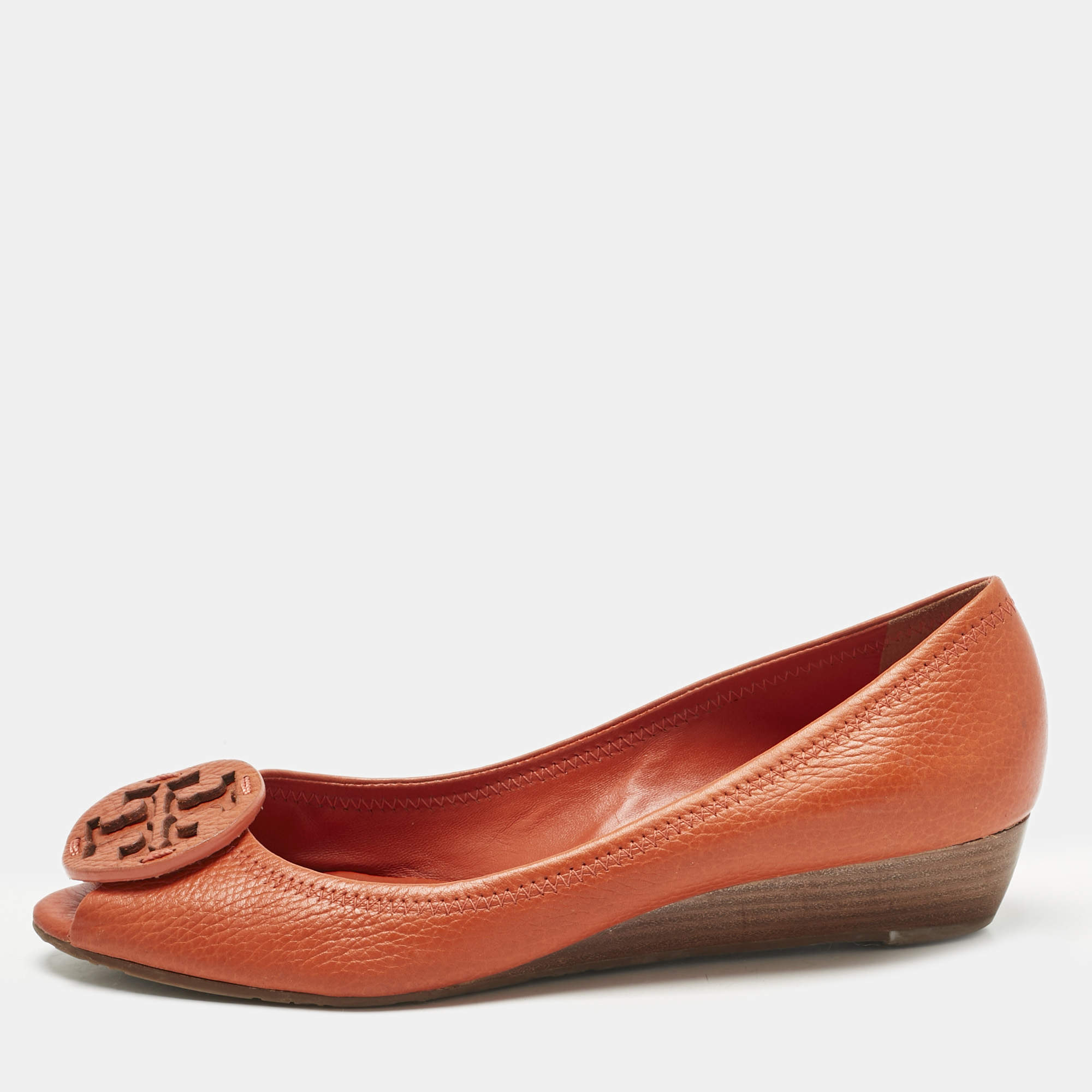 Pre Owned Tory Burch Orange Leather Janey Wedge Pumps Size 38.5