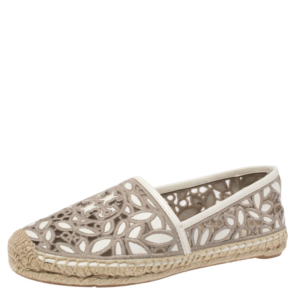 Pre Owned Tory Burch White/Grey Embroidered Leather Cutout Espadrille Flats Size 36.5