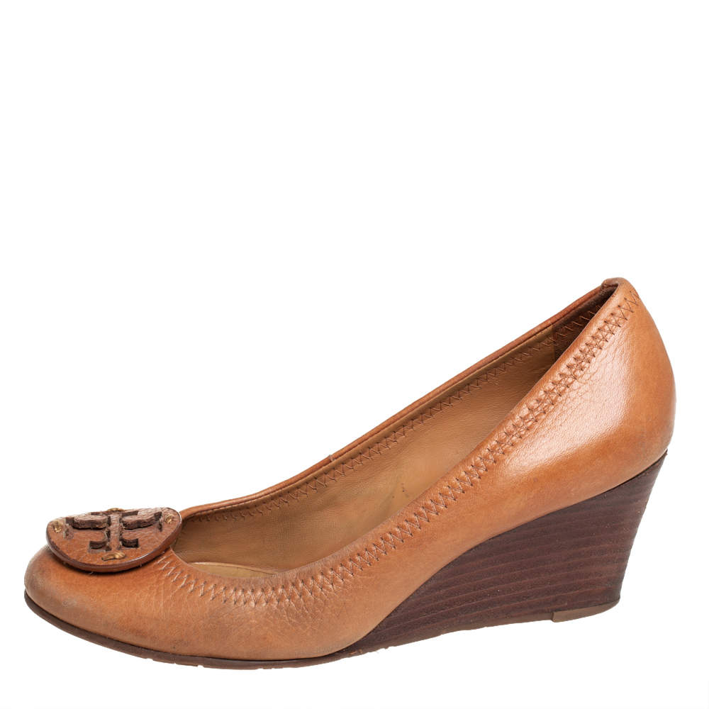 Tory Burch Tan Leather Sally Wedge Pumps Size 35