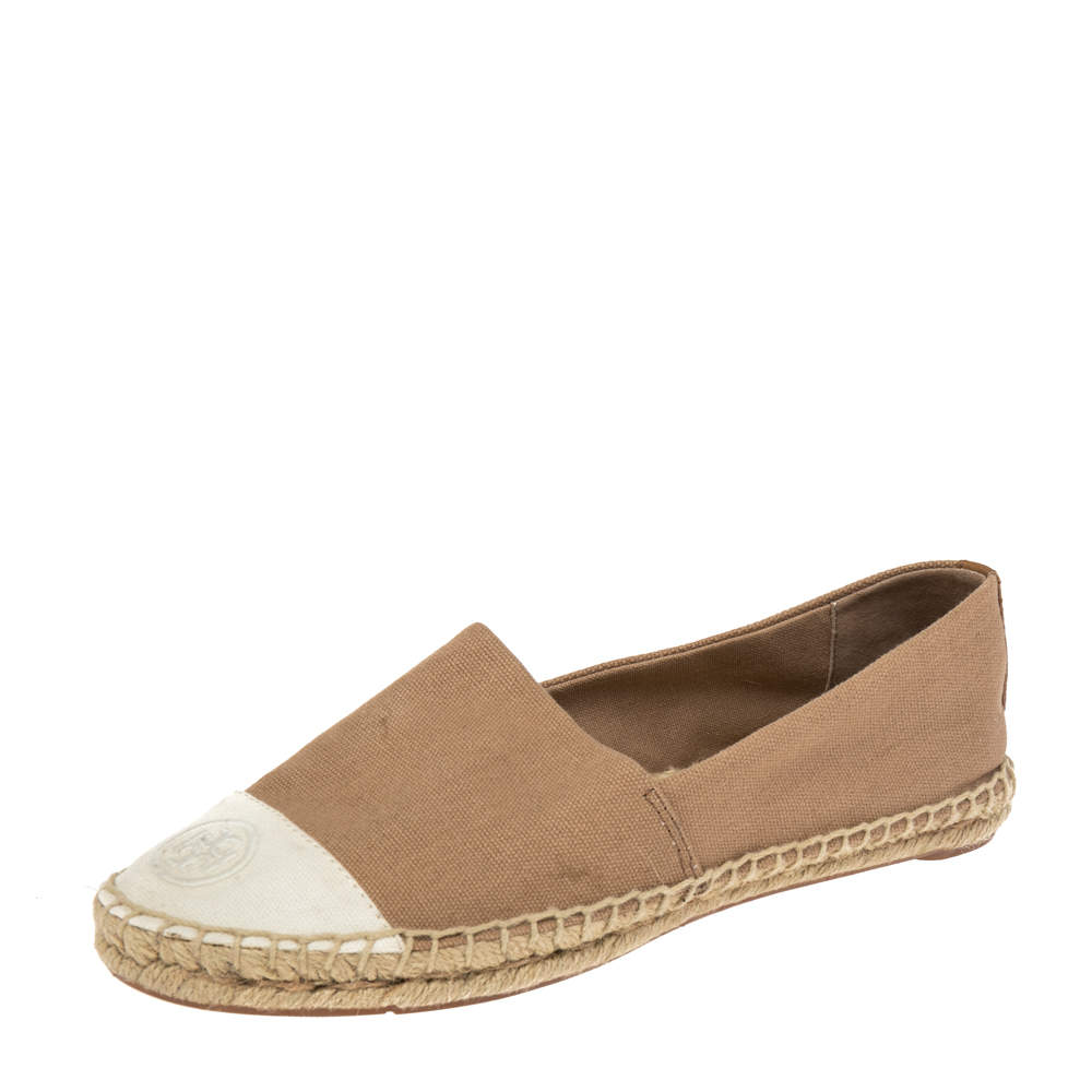 Pre Owned Tory Burch Beige/White Canvas Cap Toe Espadrille Fats Size 38.5