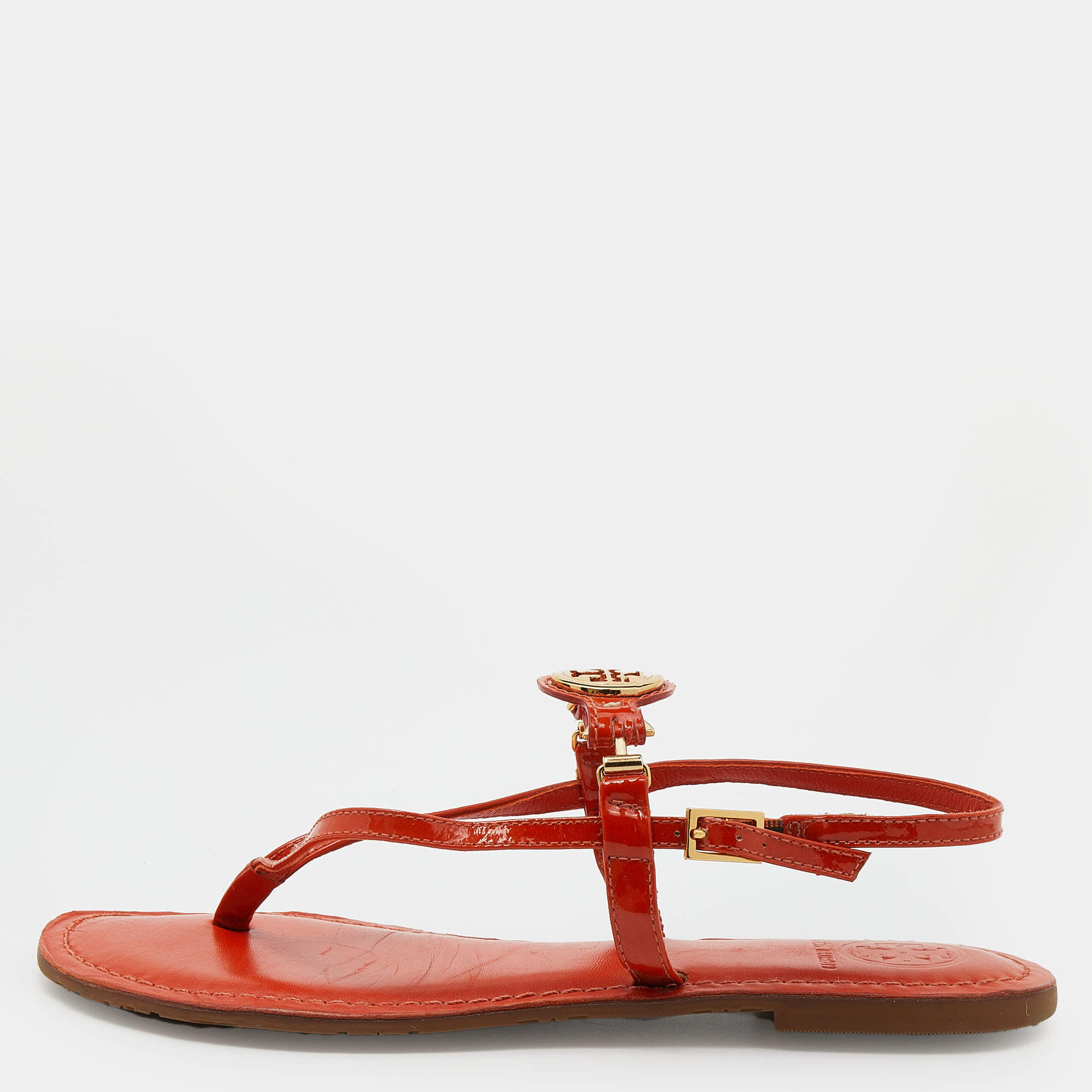 Pre Owned صندل إ صبع توري برش جلد برتقالي لامع بالشعار المزخرف وحزام خلفي للكاحل مقاس 38